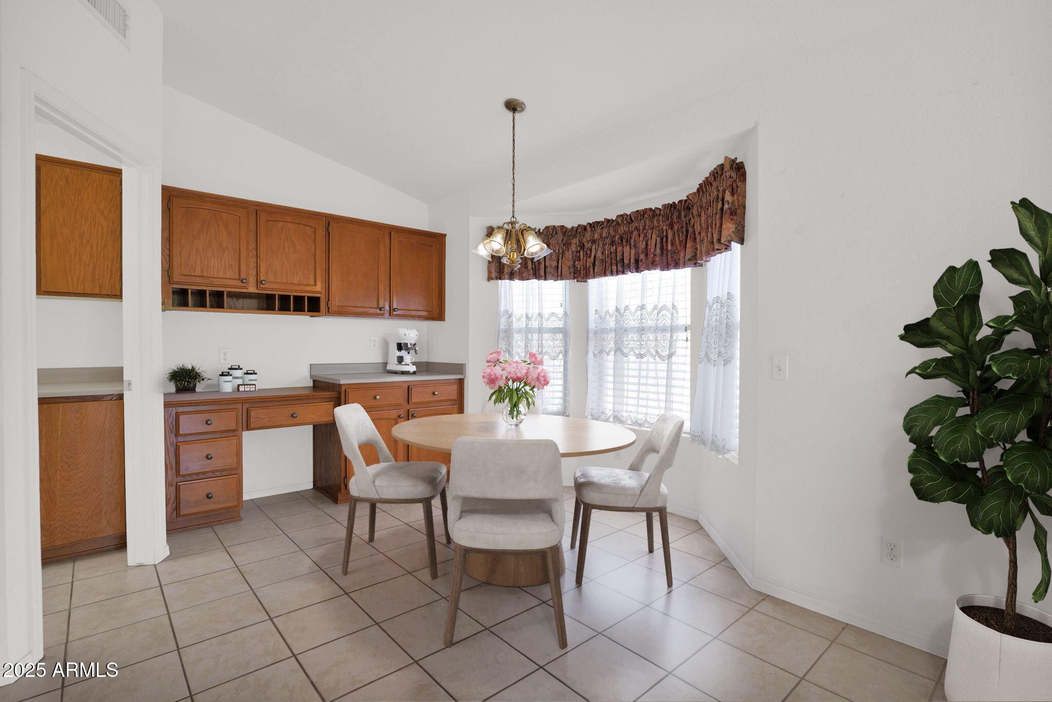 14814 W PICCADILLY Road