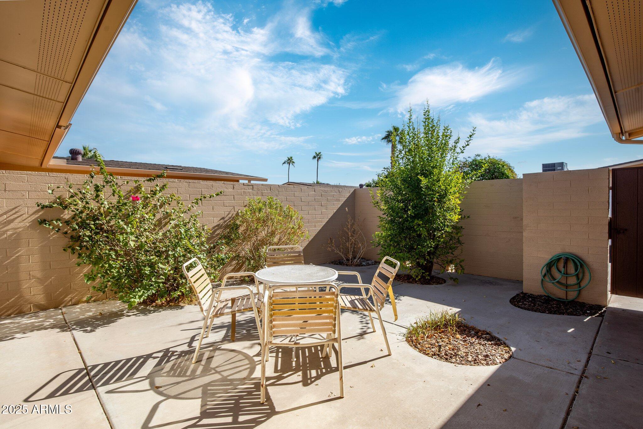 13435 W DESERT GLEN Drive