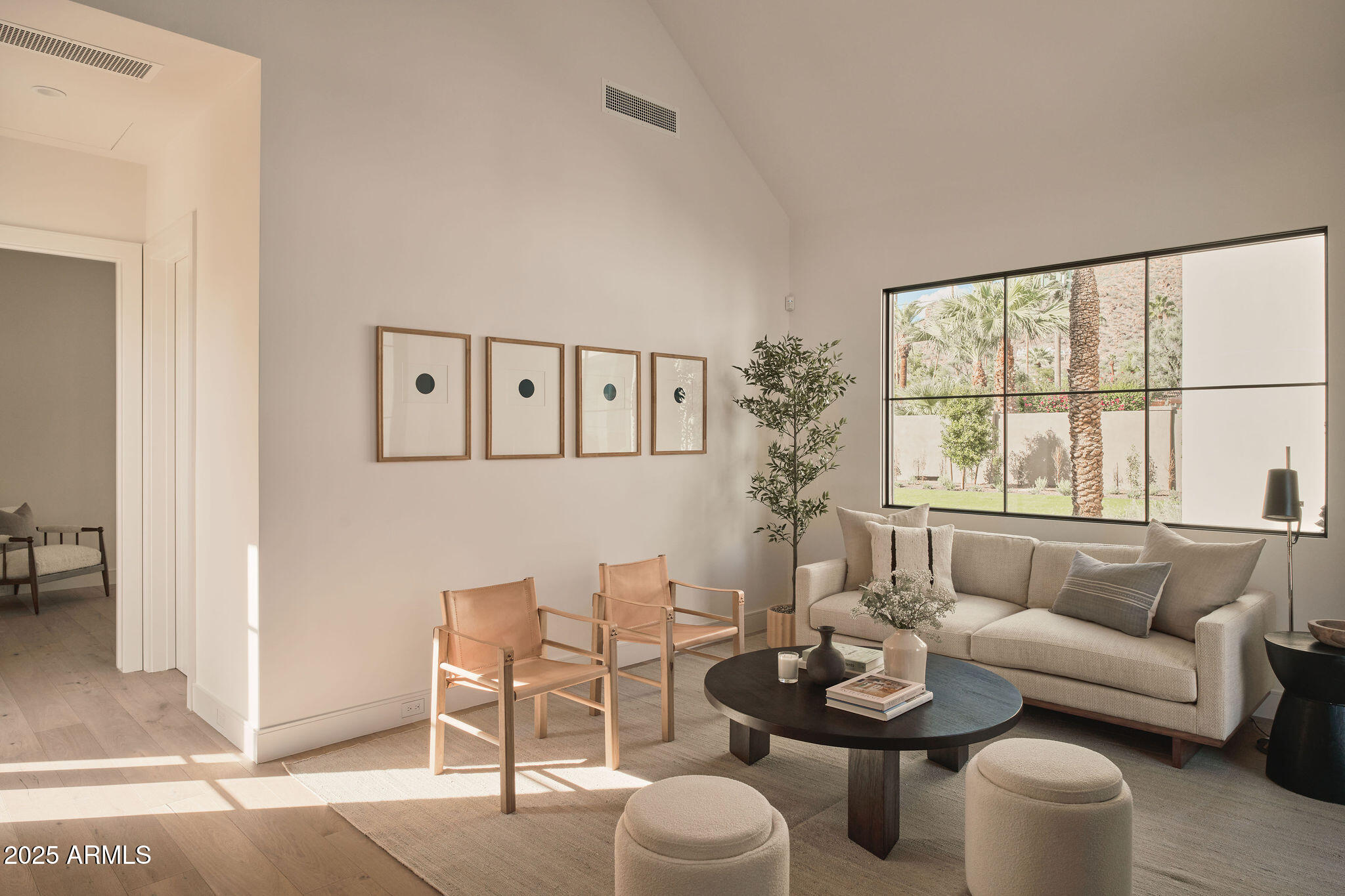 4600 N Rubicon Avenue, 2