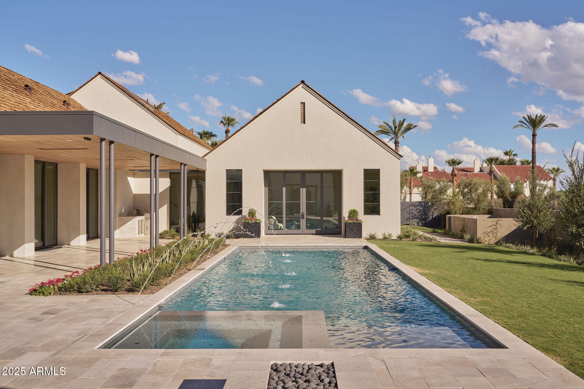 4600 N Rubicon Avenue, 2