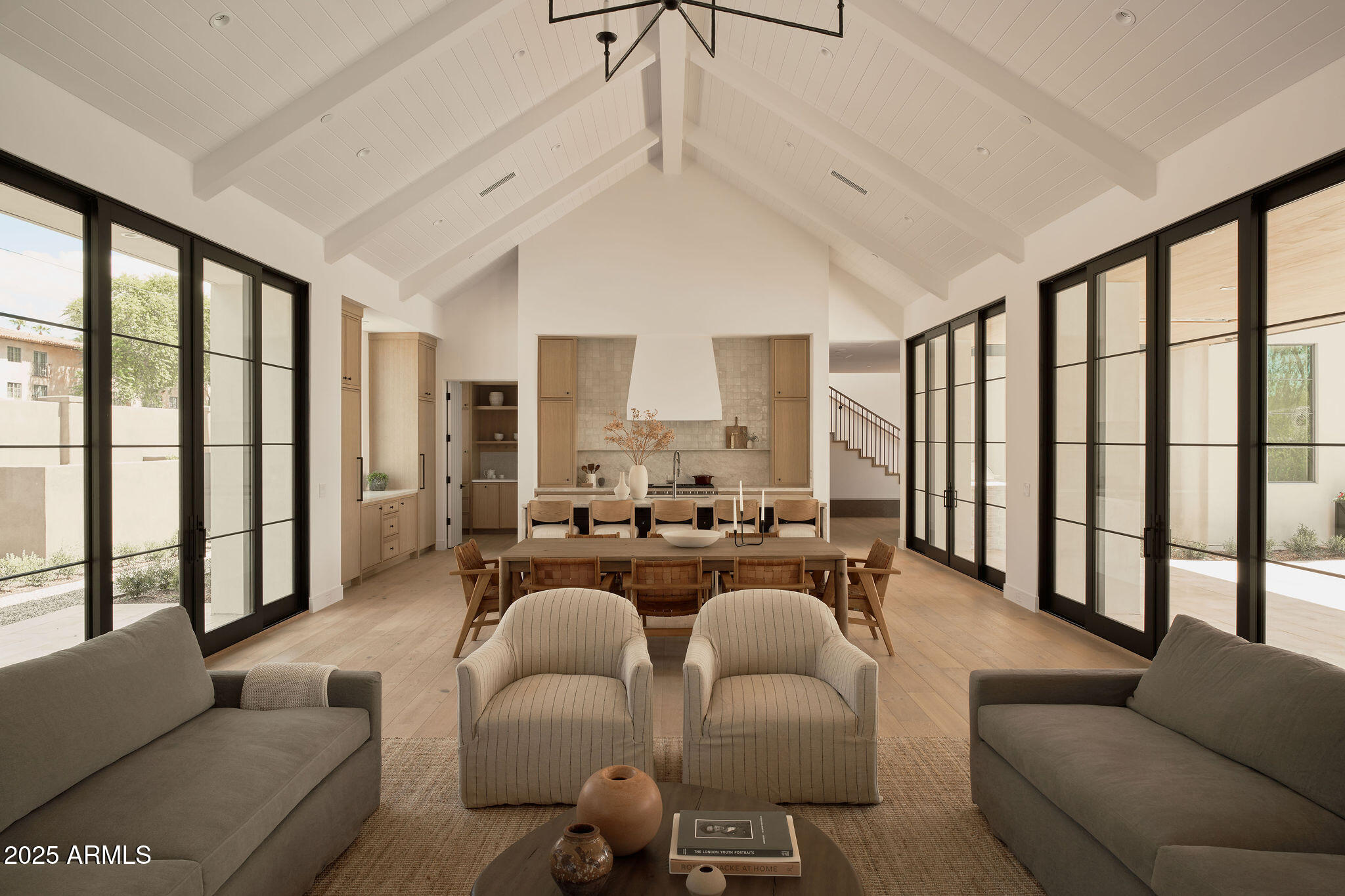 4600 N Rubicon Avenue, 2