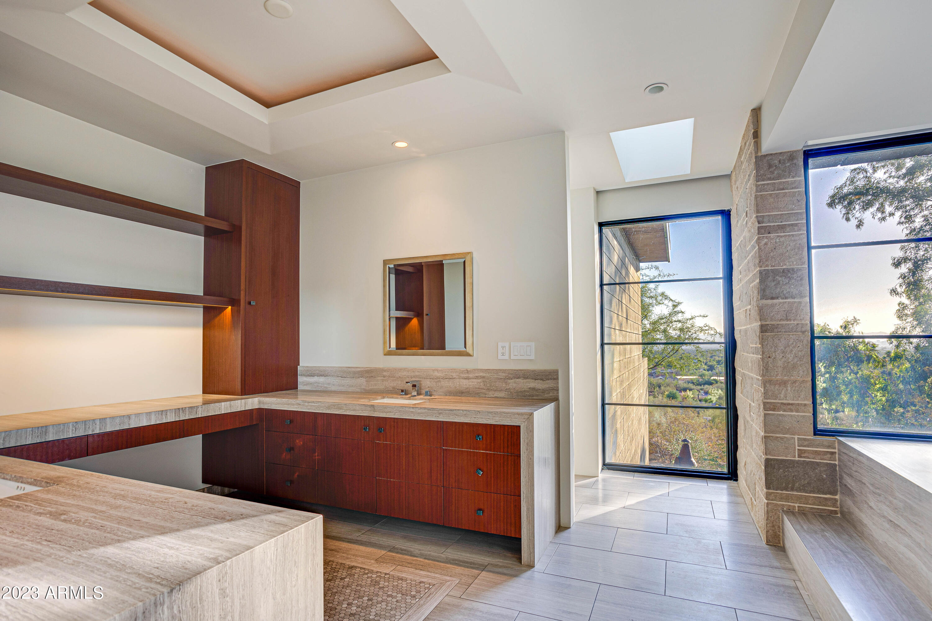 5320 E Wonderview Road