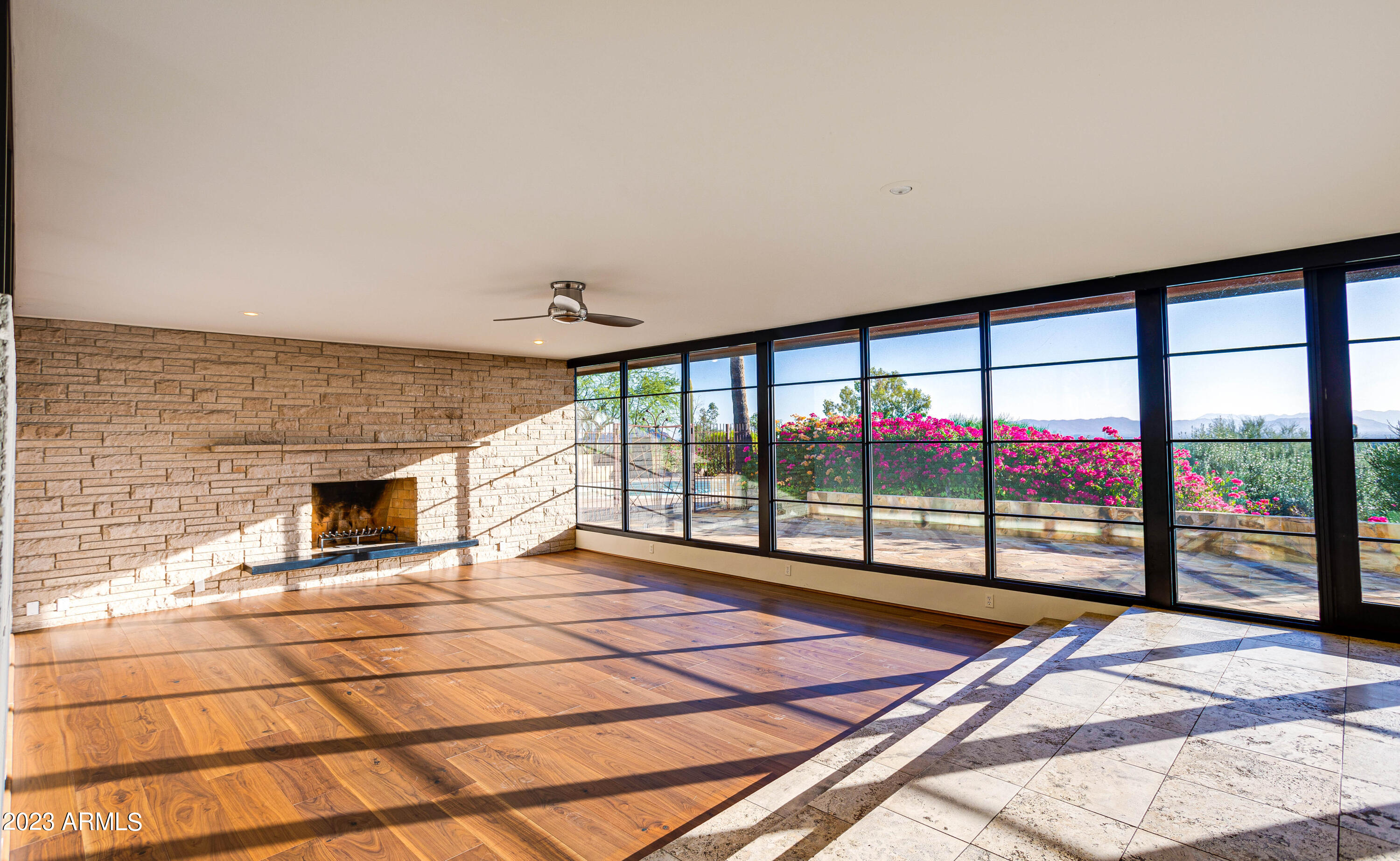 5320 E Wonderview Road