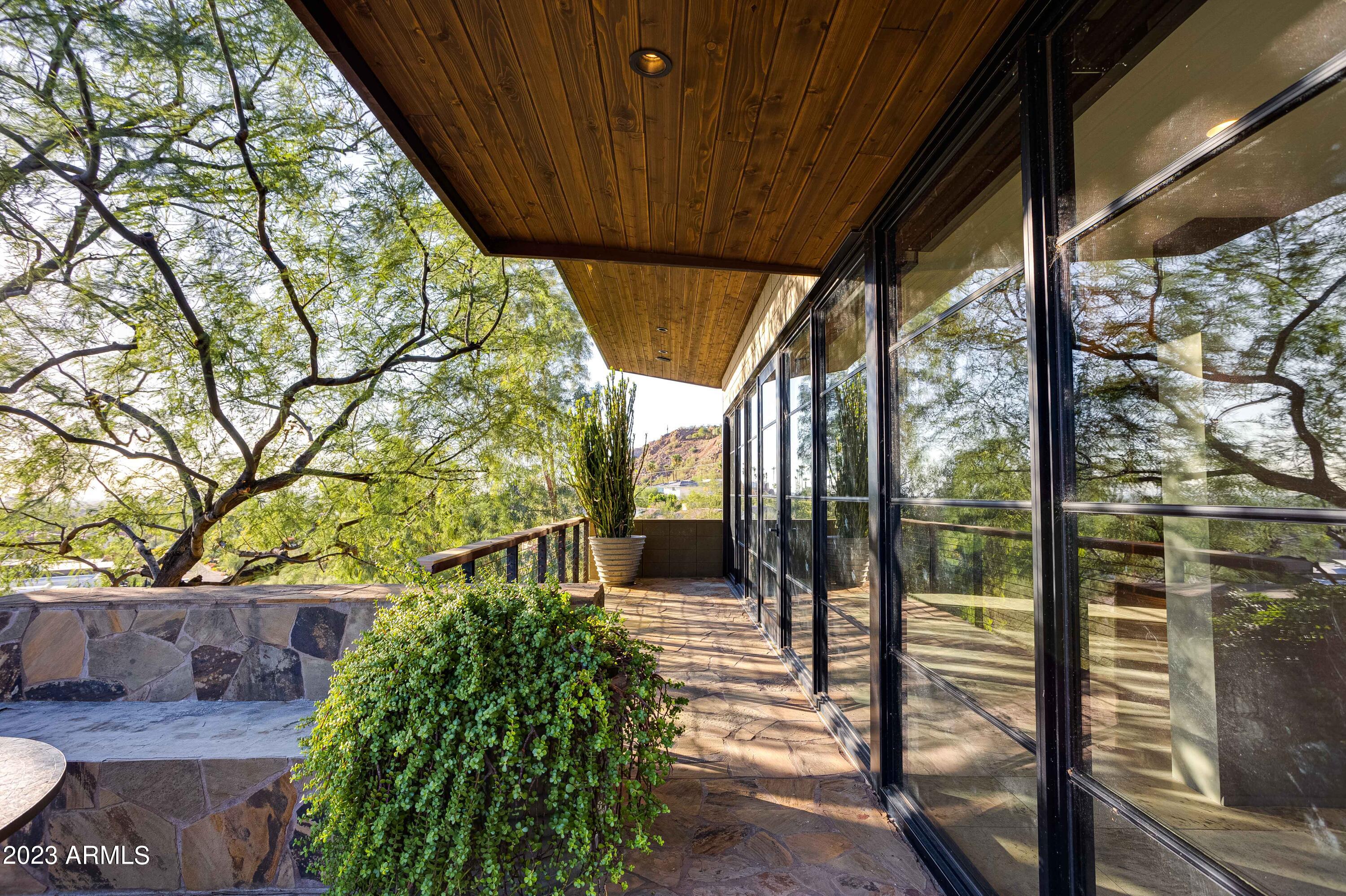 5320 E Wonderview Road