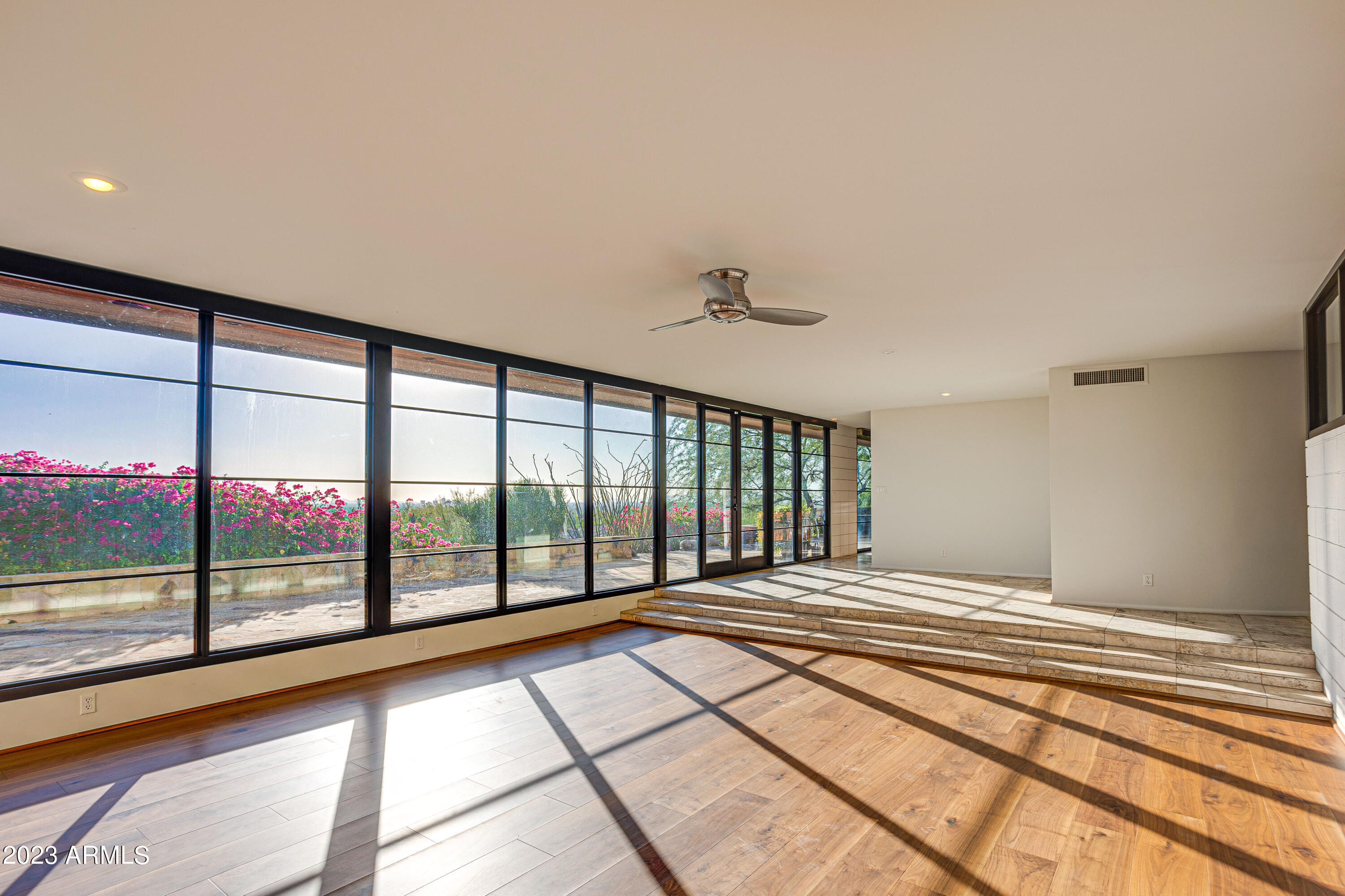 5320 E Wonderview Road