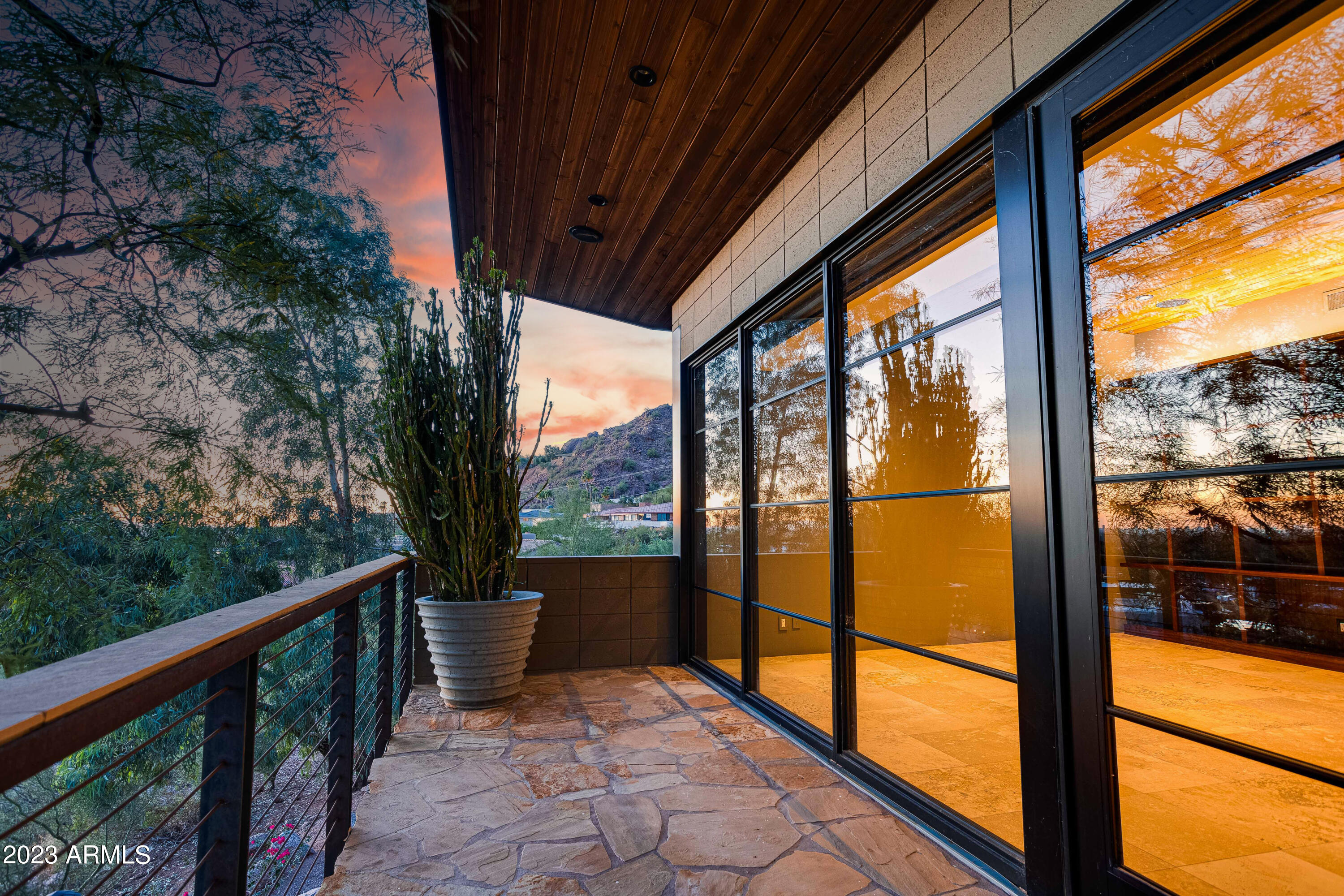 5320 E Wonderview Road