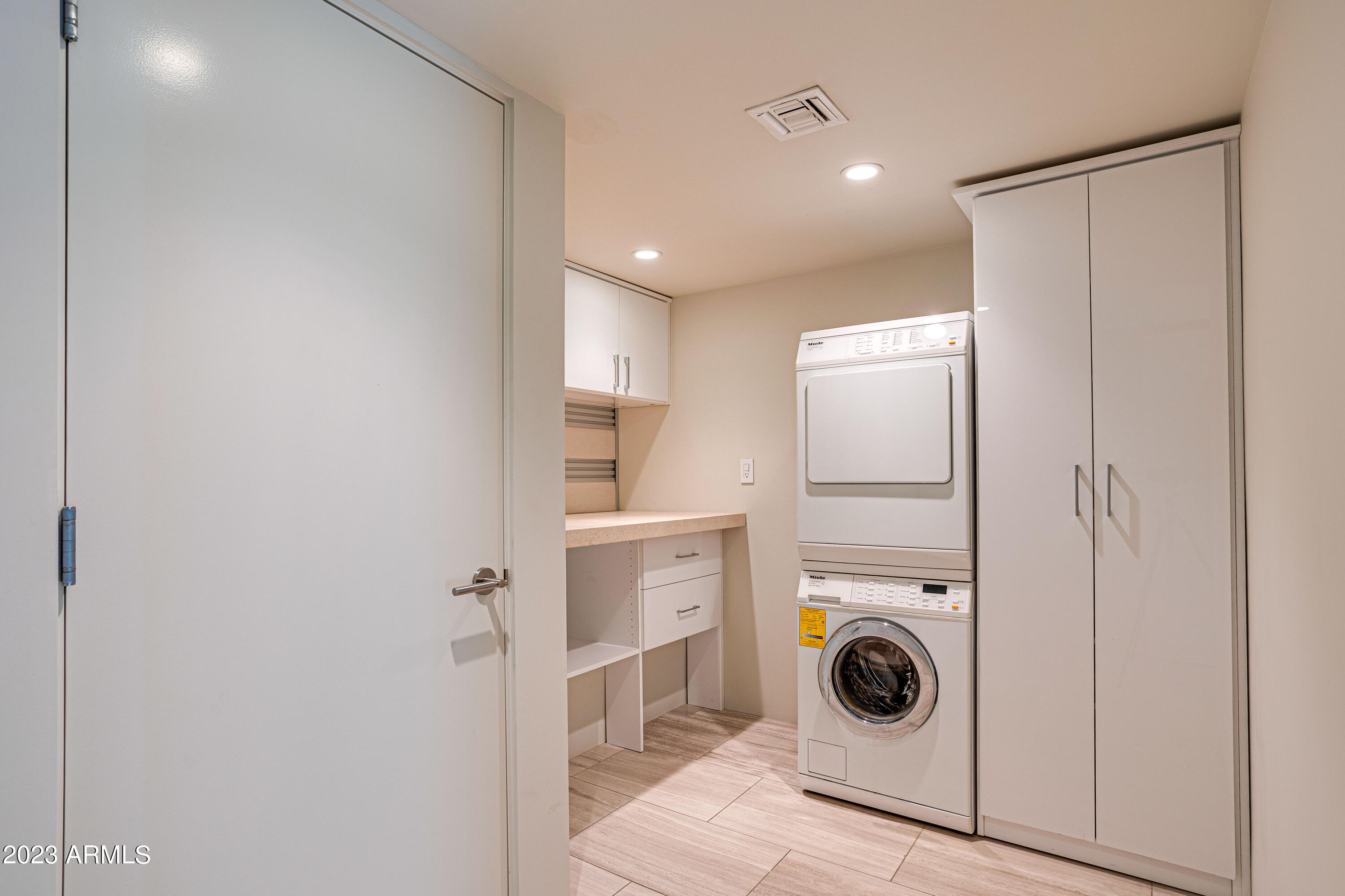 5320 E Wonderview Road