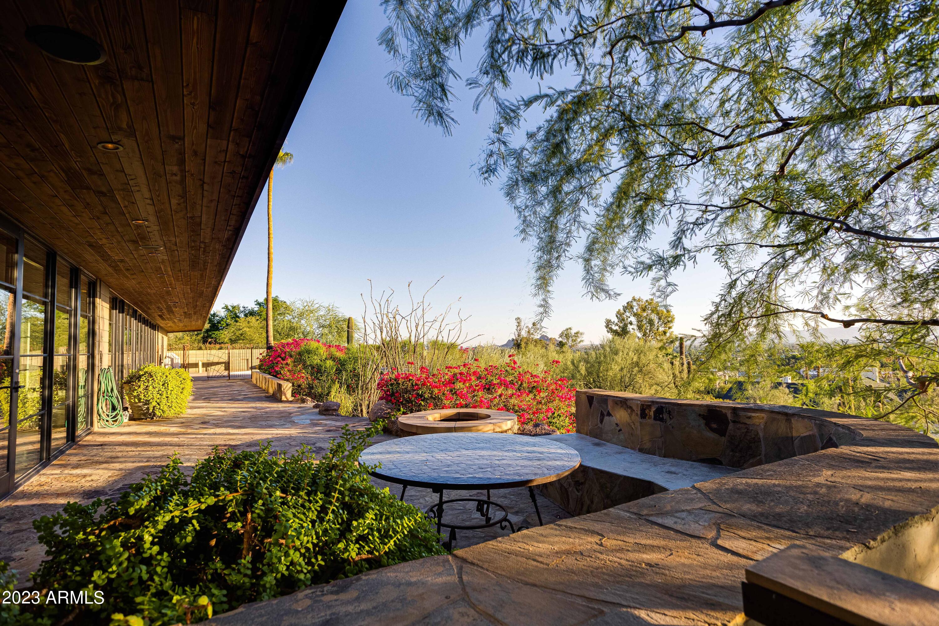 5320 E Wonderview Road