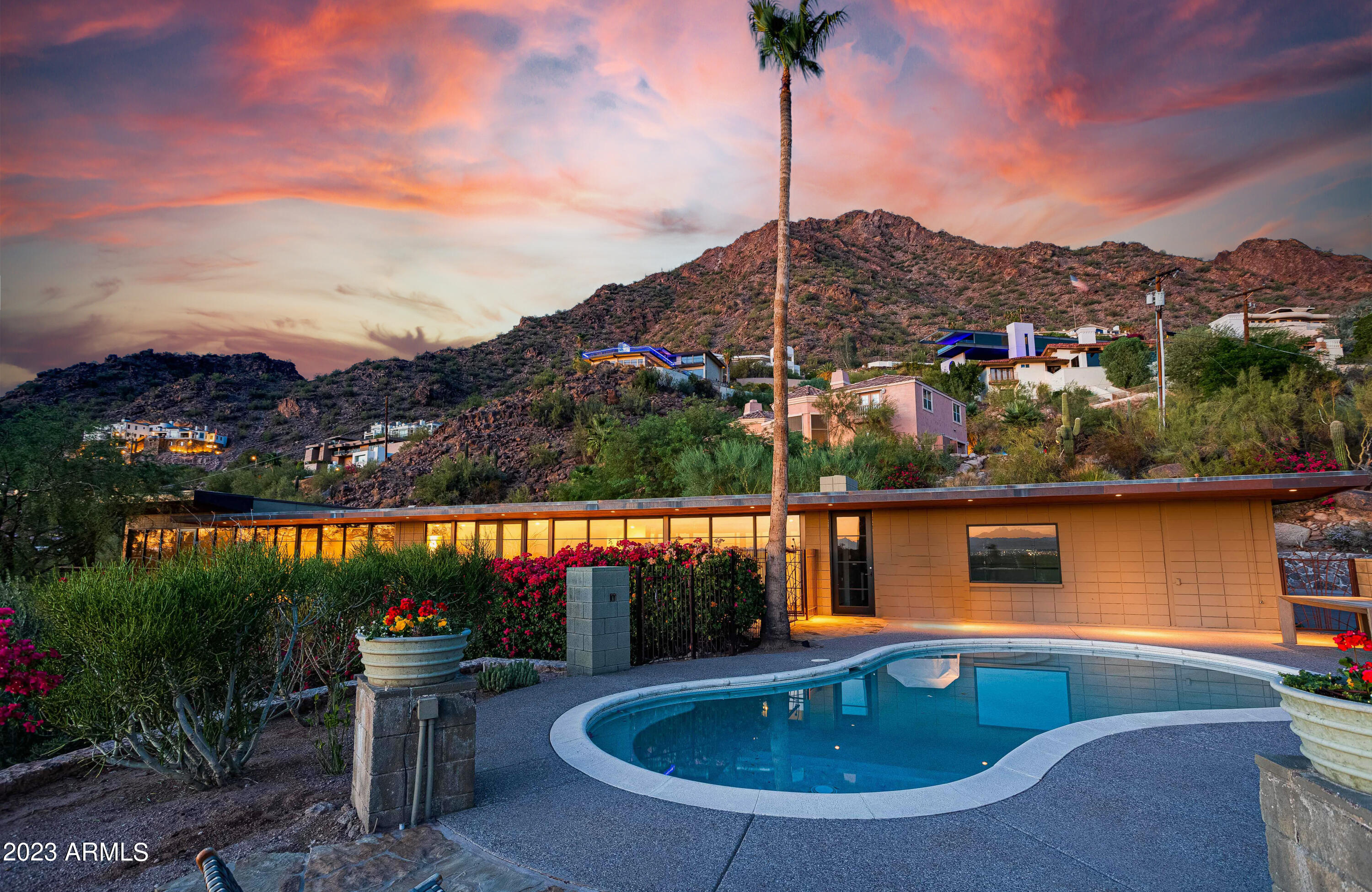 5320 E Wonderview Road