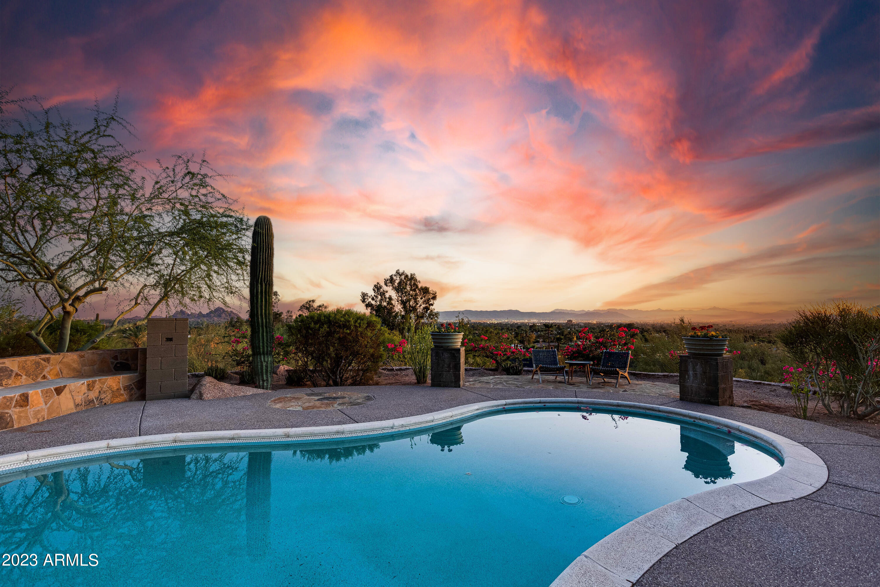 5320 E Wonderview Road