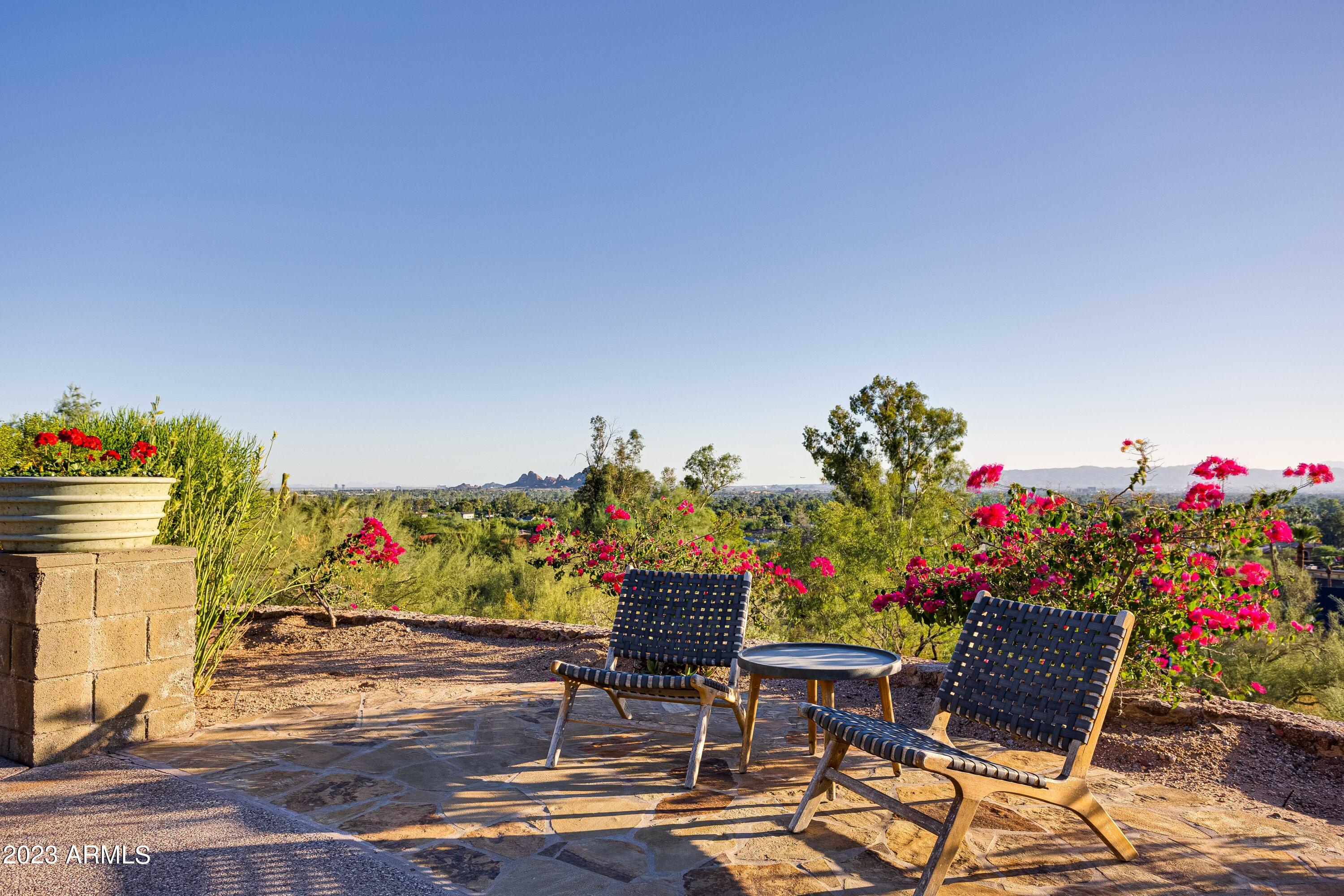 5320 E Wonderview Road