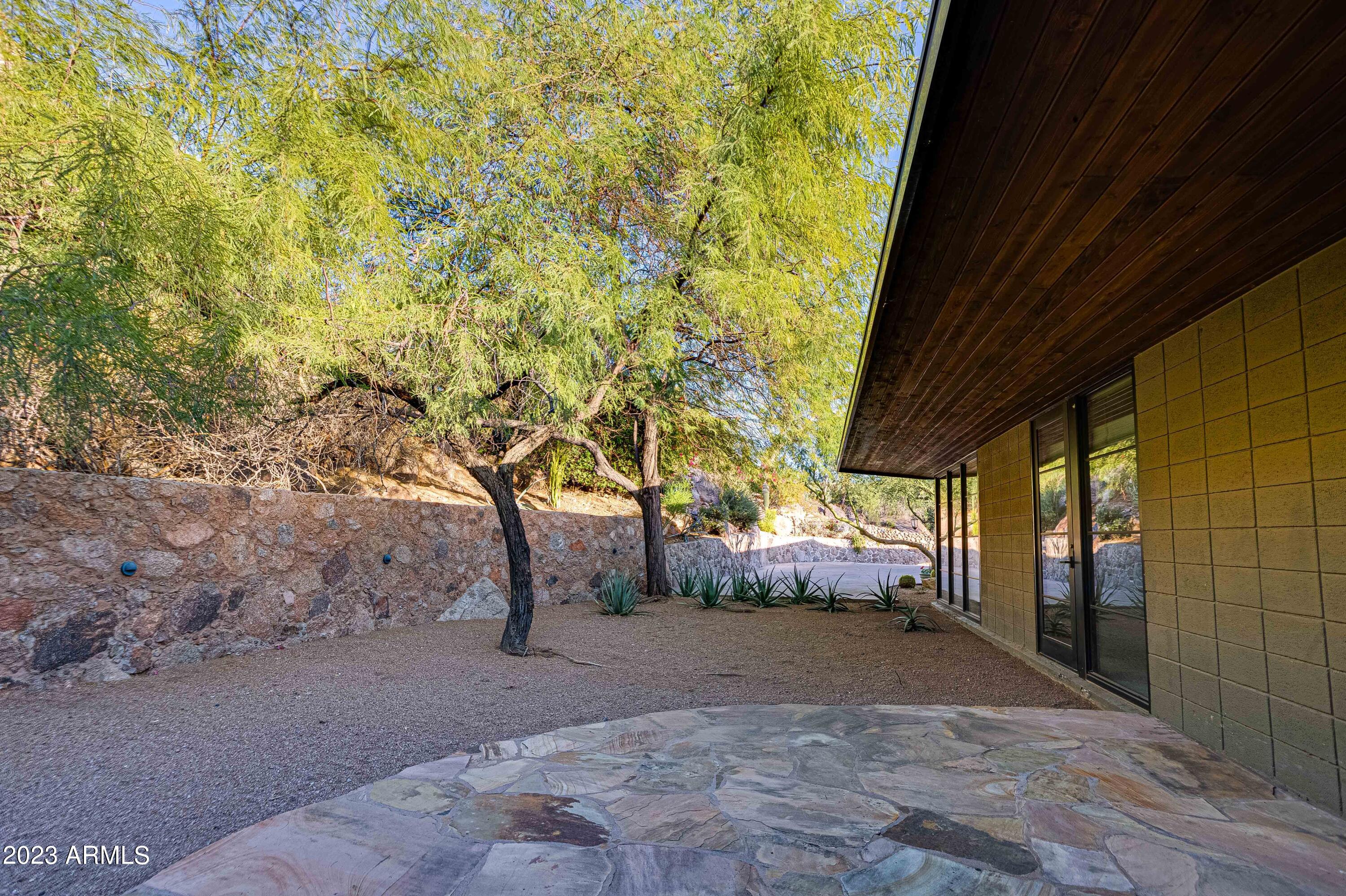 5320 E Wonderview Road