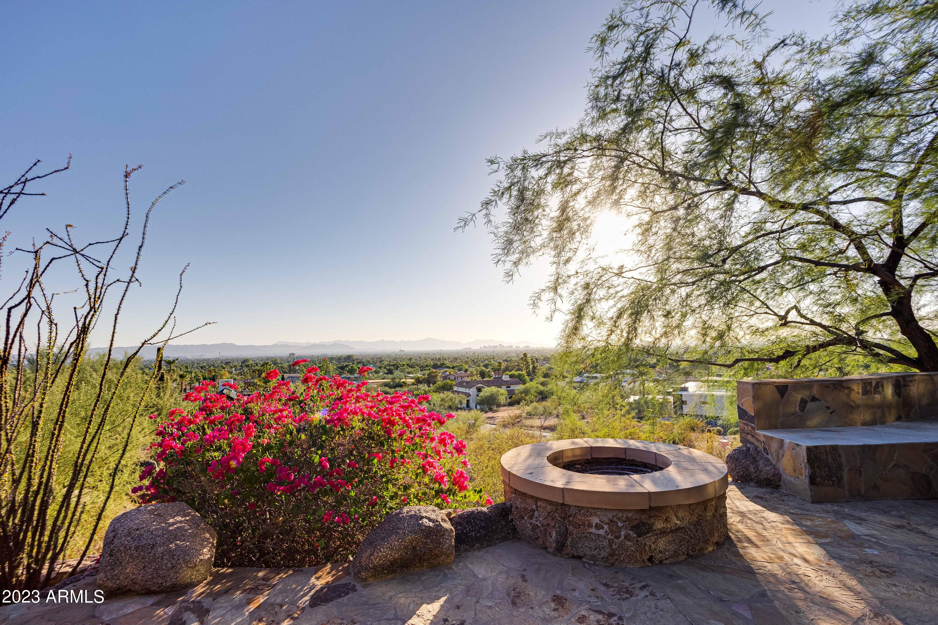 5320 E Wonderview Road