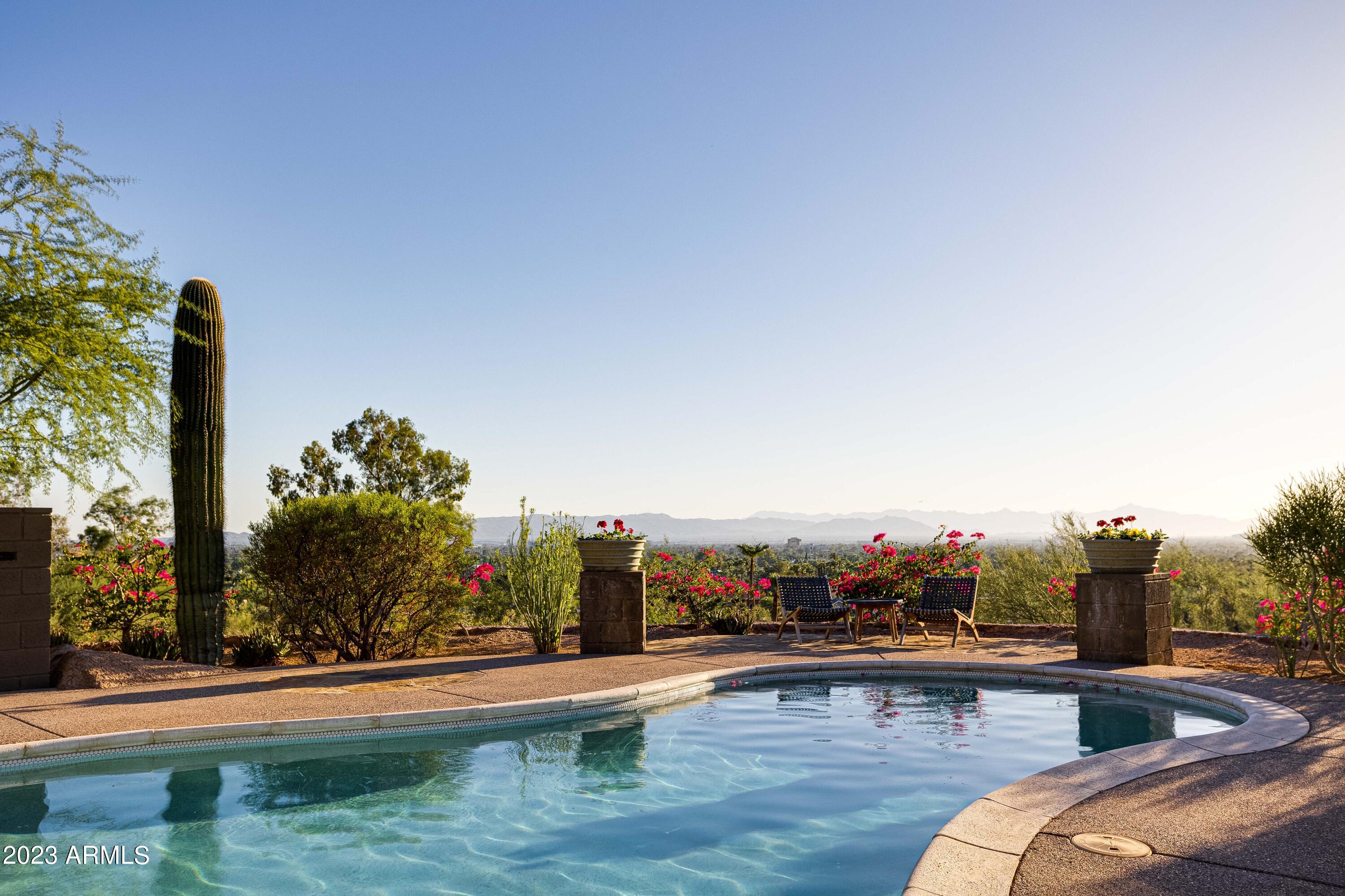 5320 E Wonderview Road