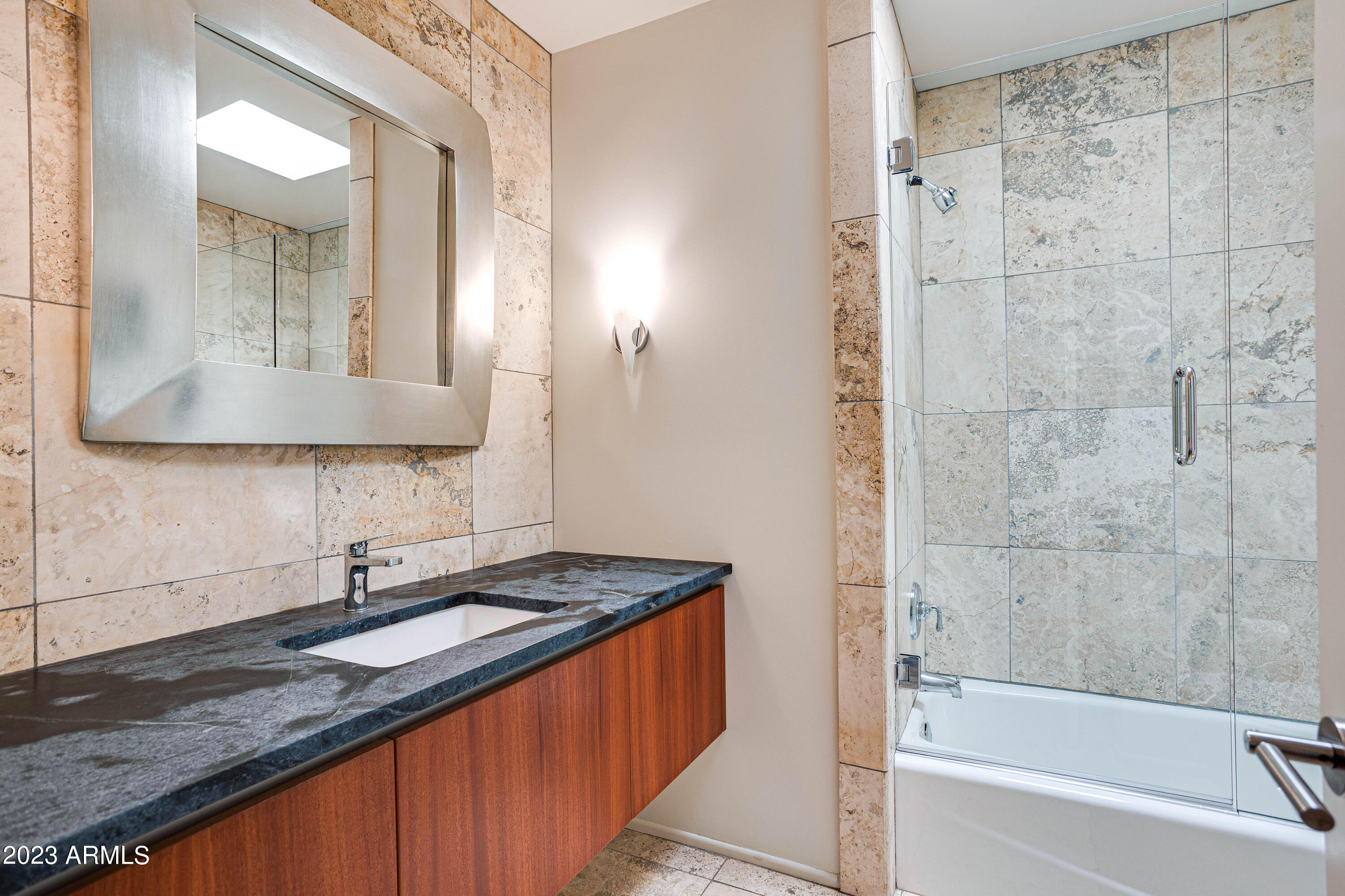 5320 E Wonderview Road