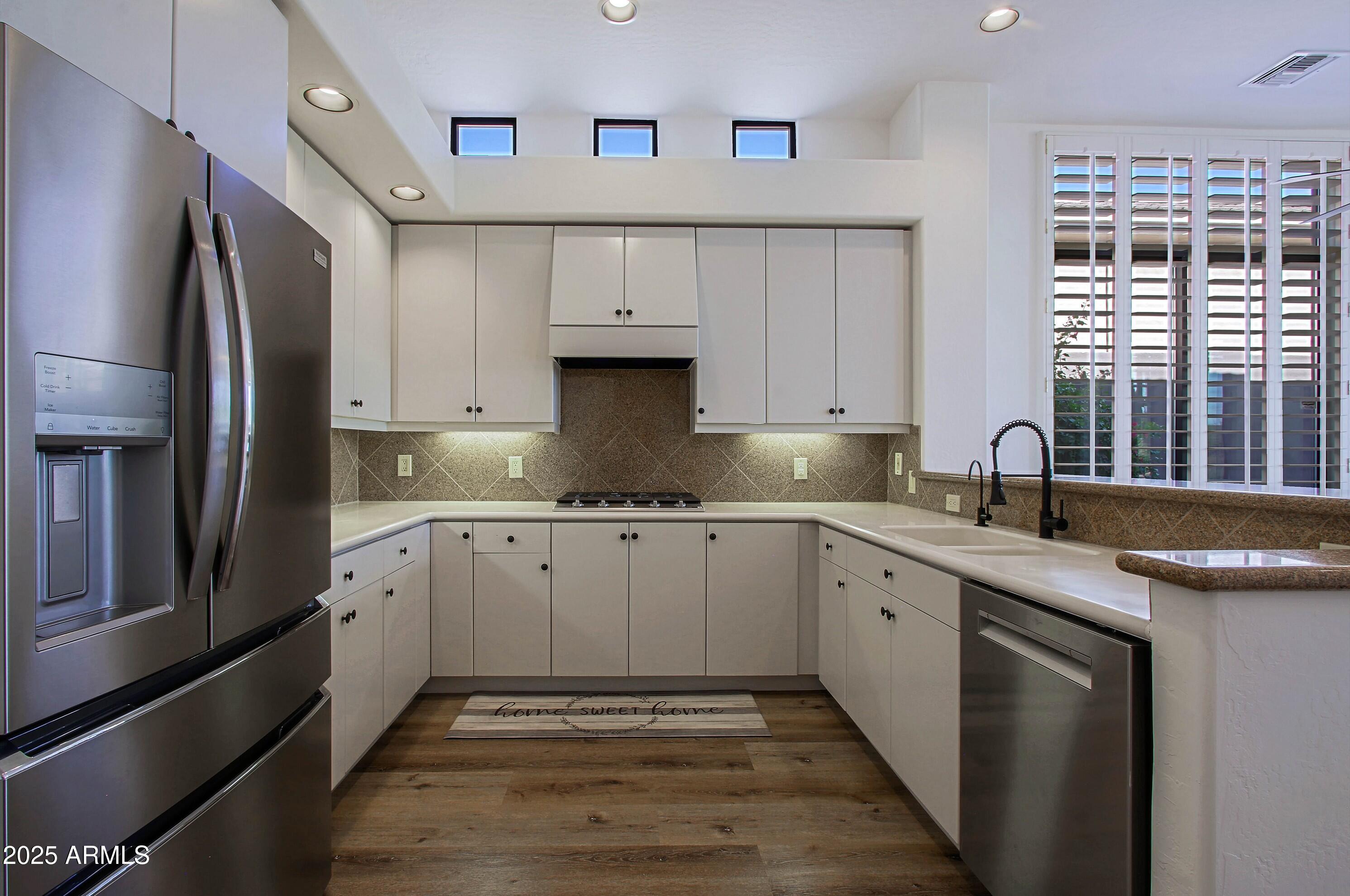 9455 E CAVALRY Drive