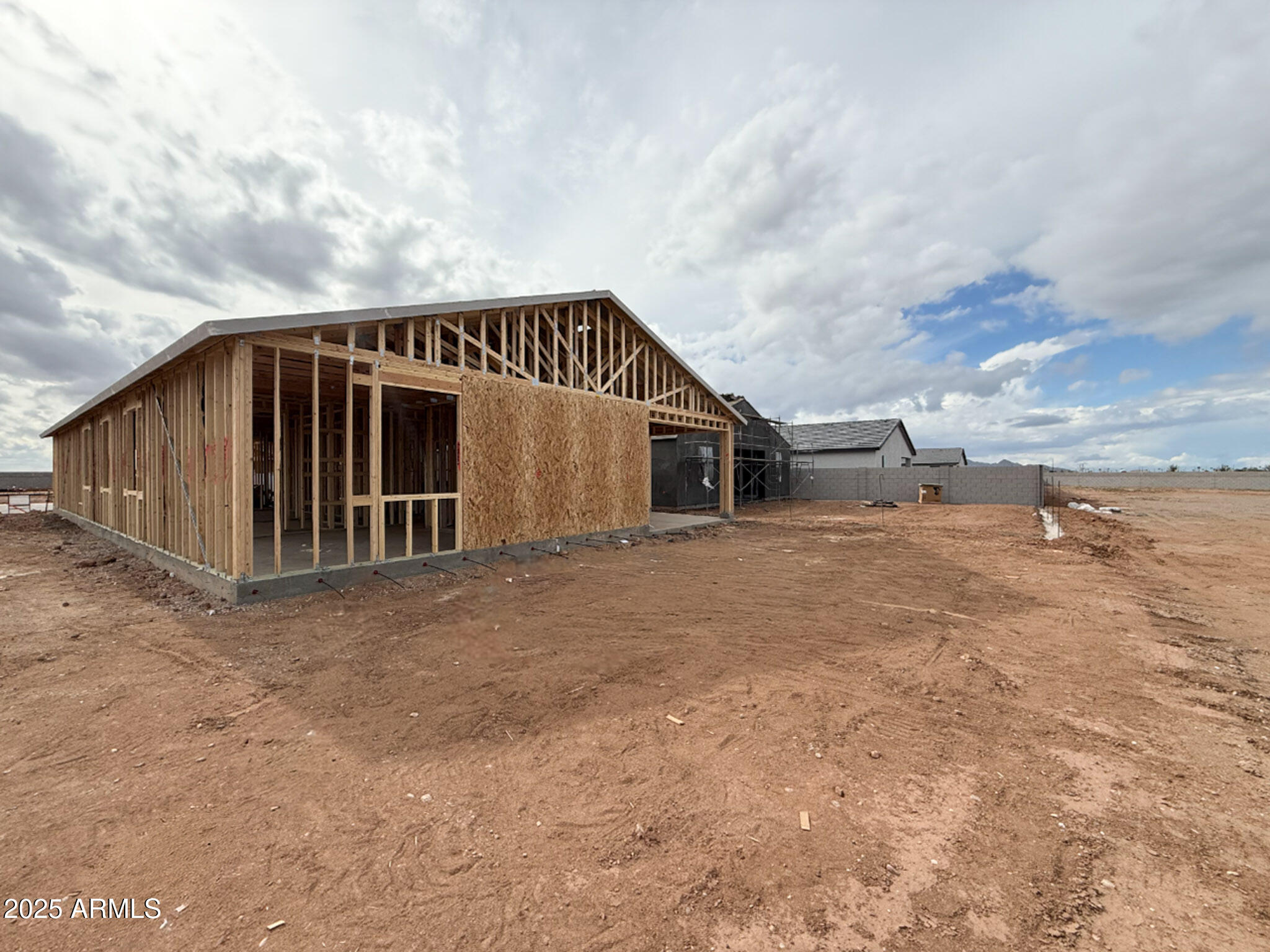 6542 E FIDDLENECK Way