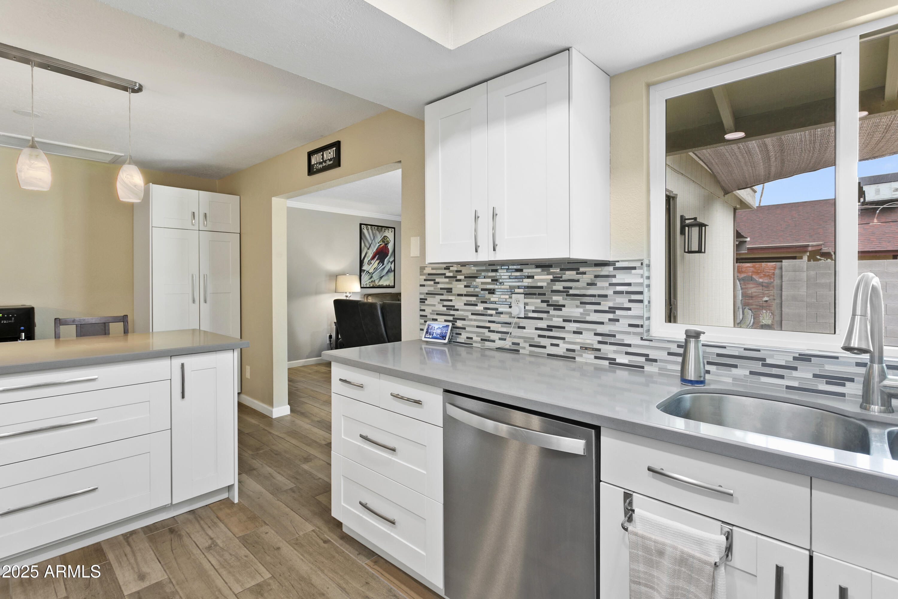 1808 W KEATING Avenue