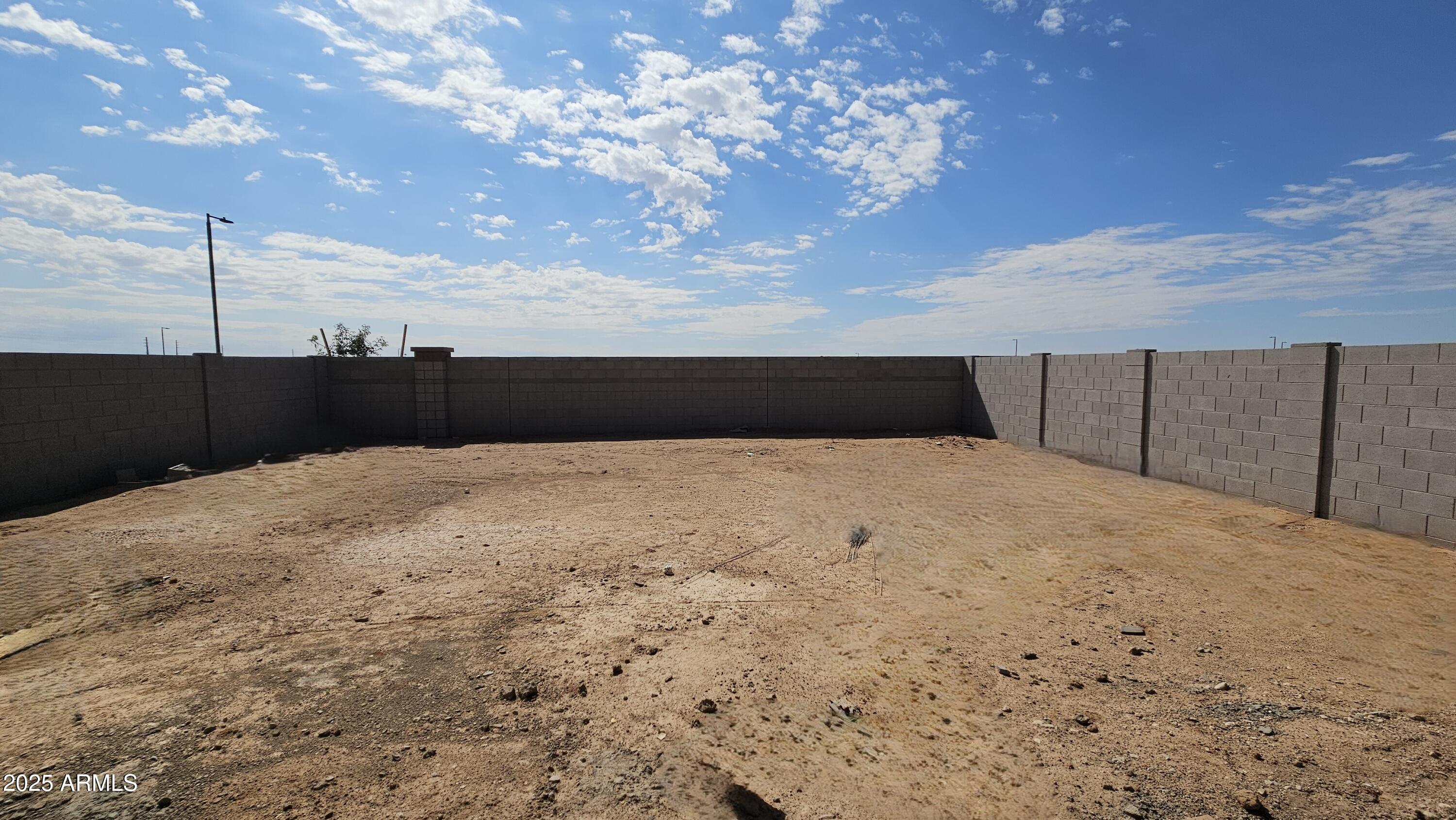 6501 E FIDDLENECK Way