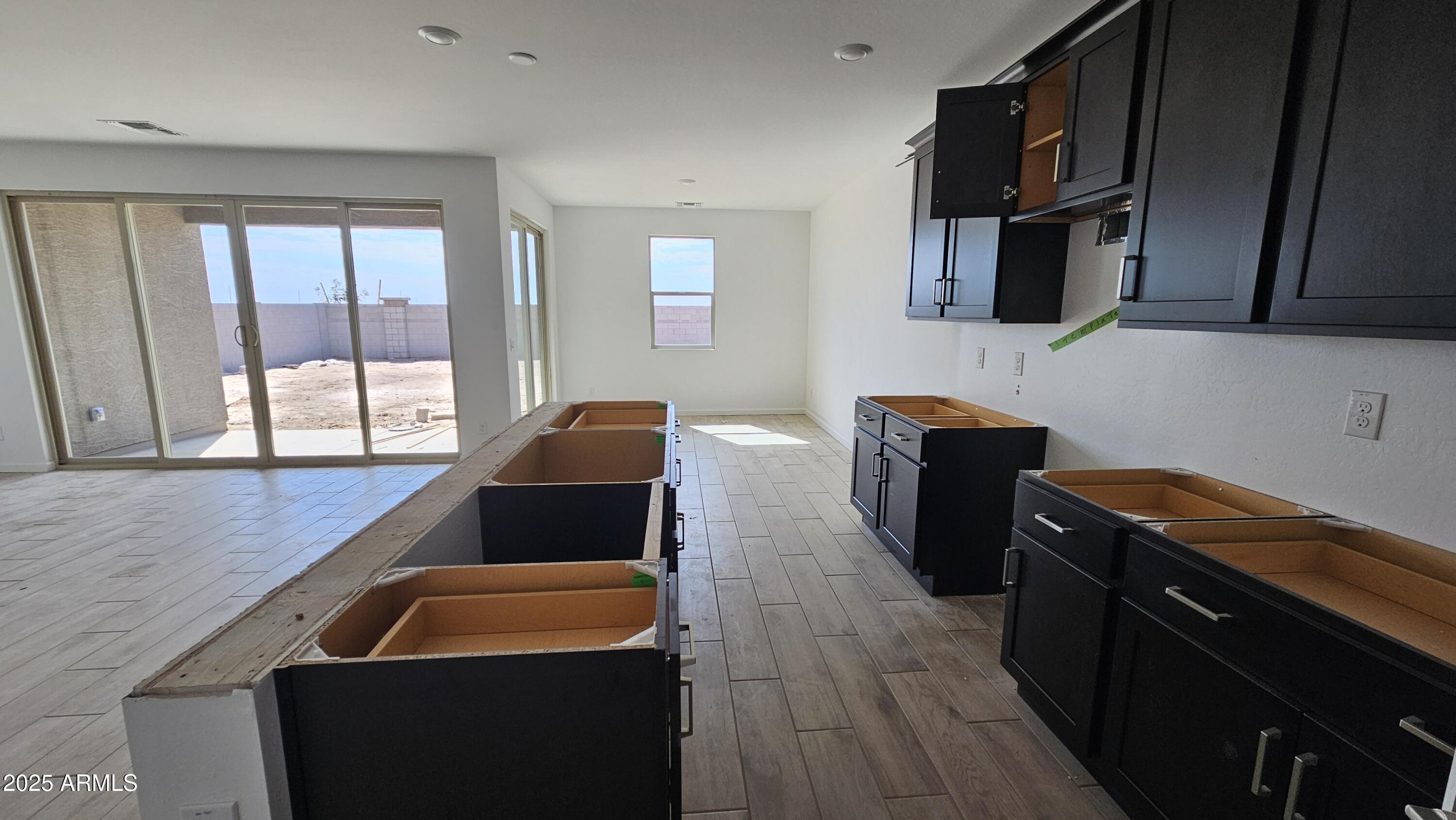 6501 E FIDDLENECK Way