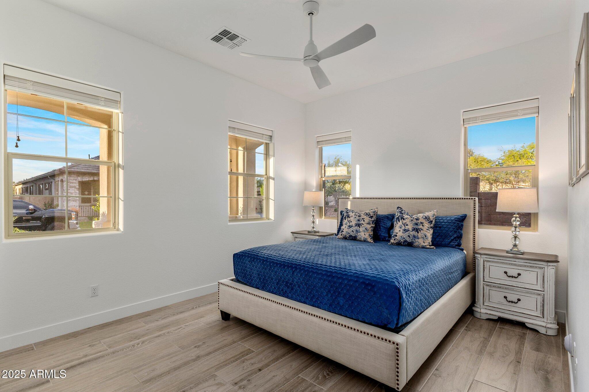 5931 E SIERRA MORENA Street