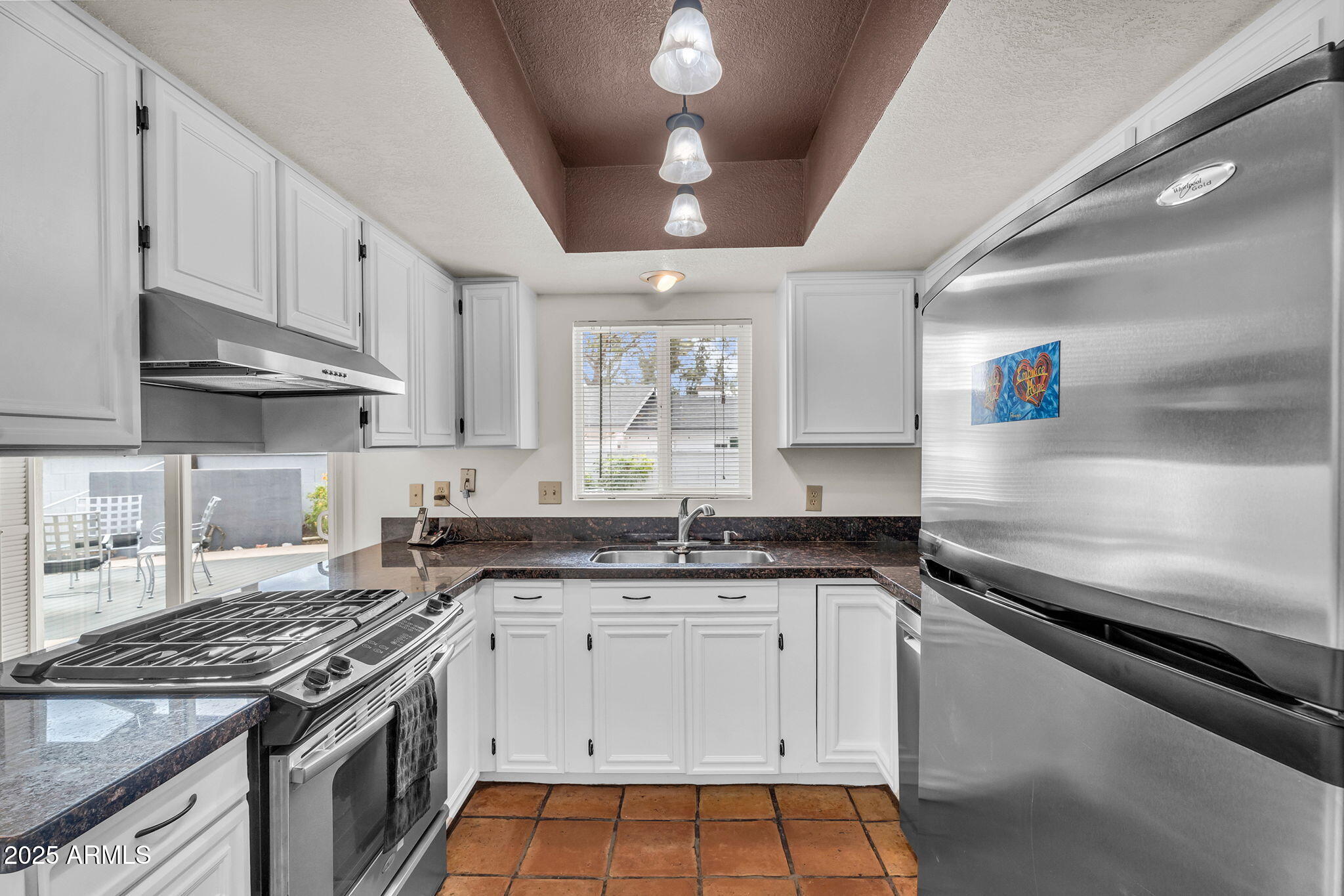 1515 W PALMAIRE Avenue