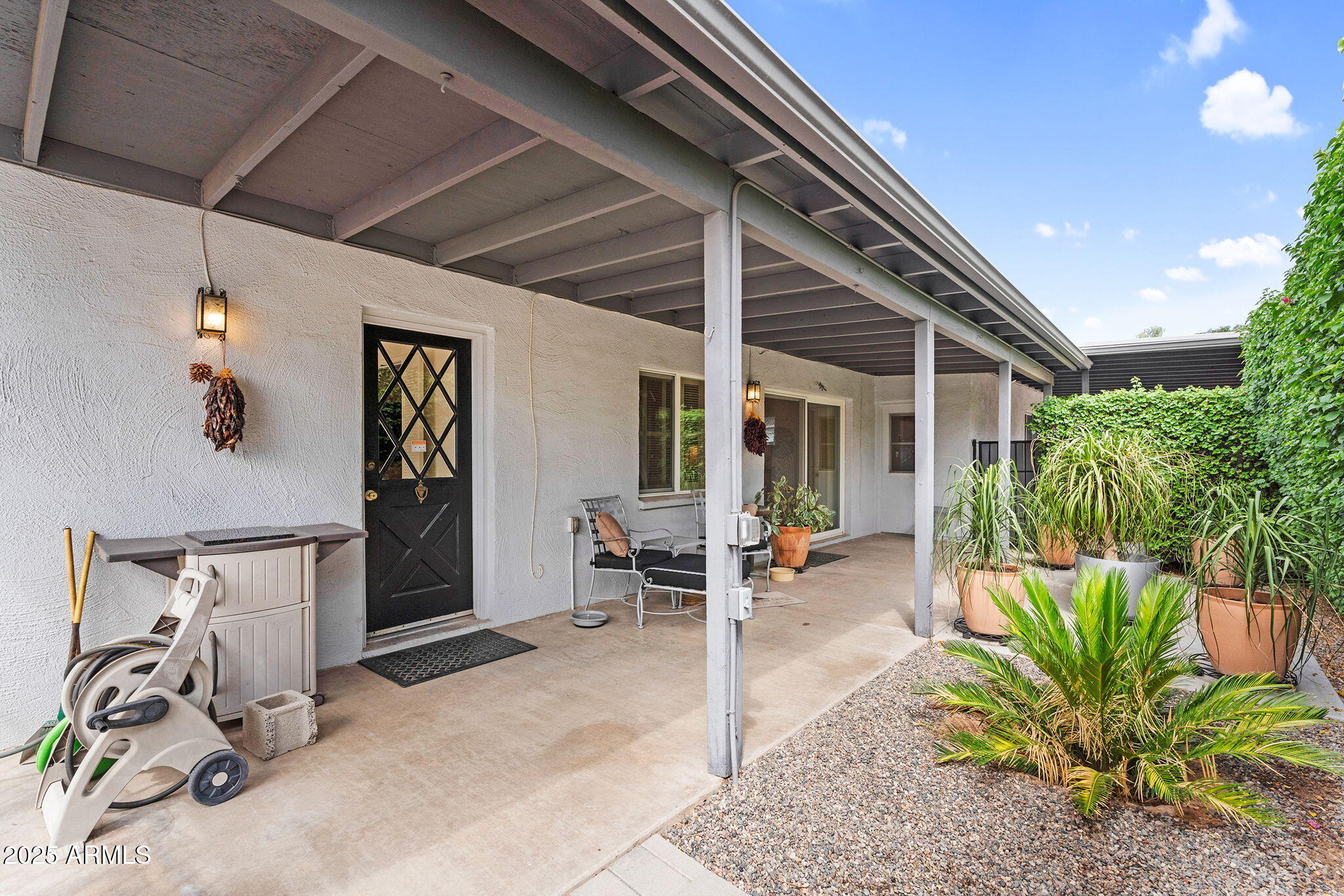 1515 W PALMAIRE Avenue