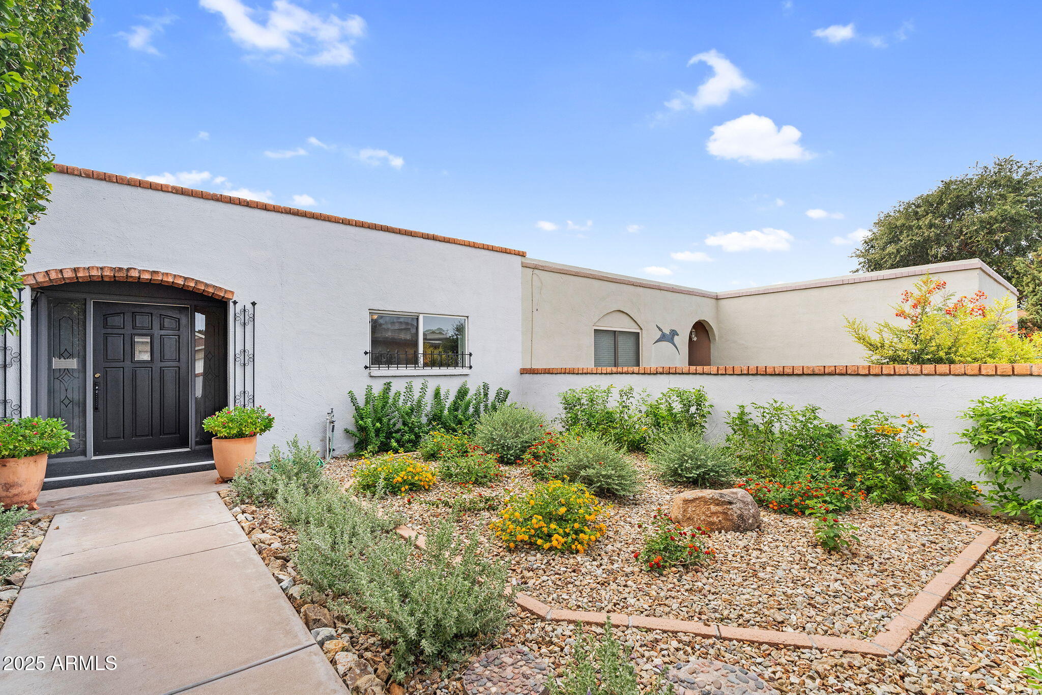 1515 W PALMAIRE Avenue