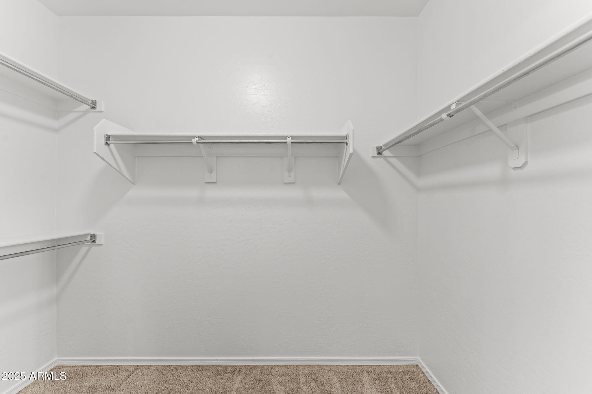 6382 W BLACKHAWK Drive