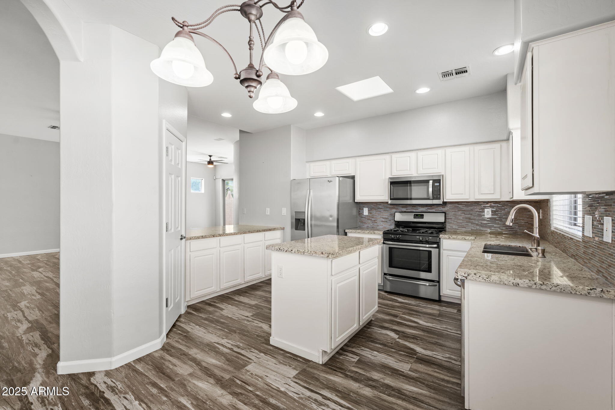 6382 W BLACKHAWK Drive