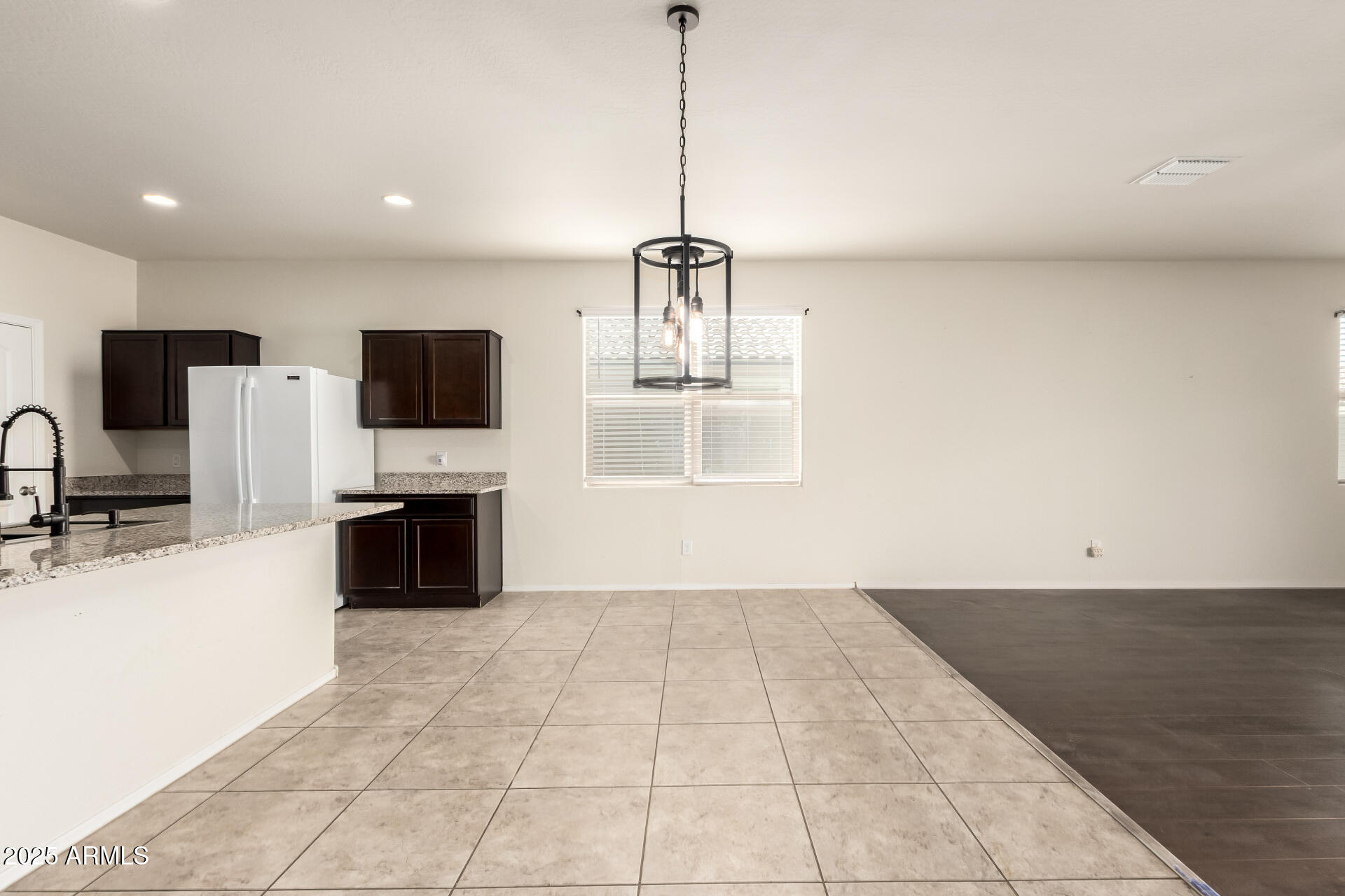 2418 E SANTA BARBARA Trail