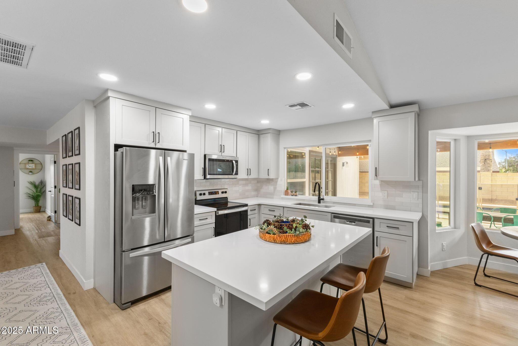 5009 E PARADISE Lane