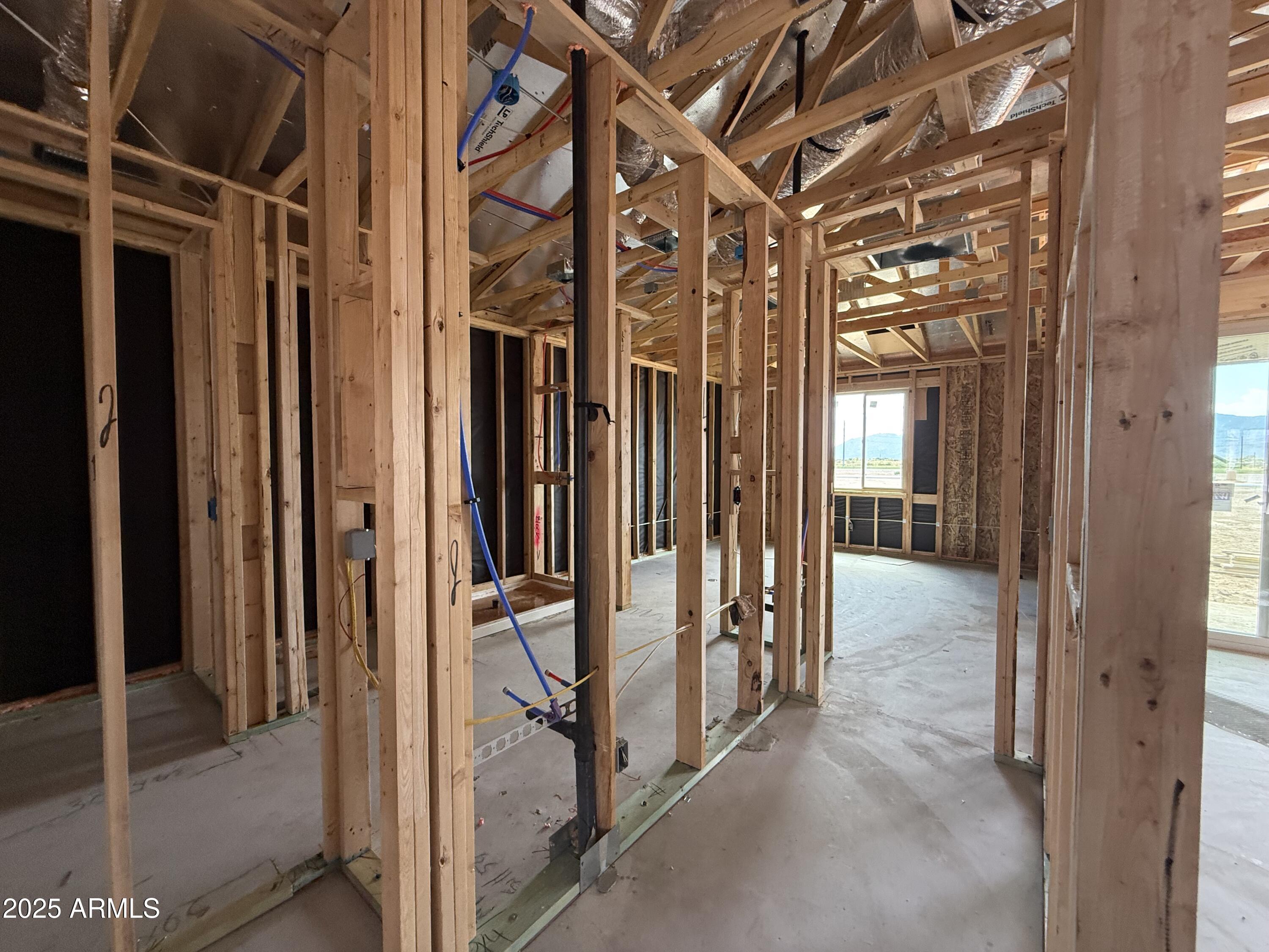 9619 W TAMARISK Avenue