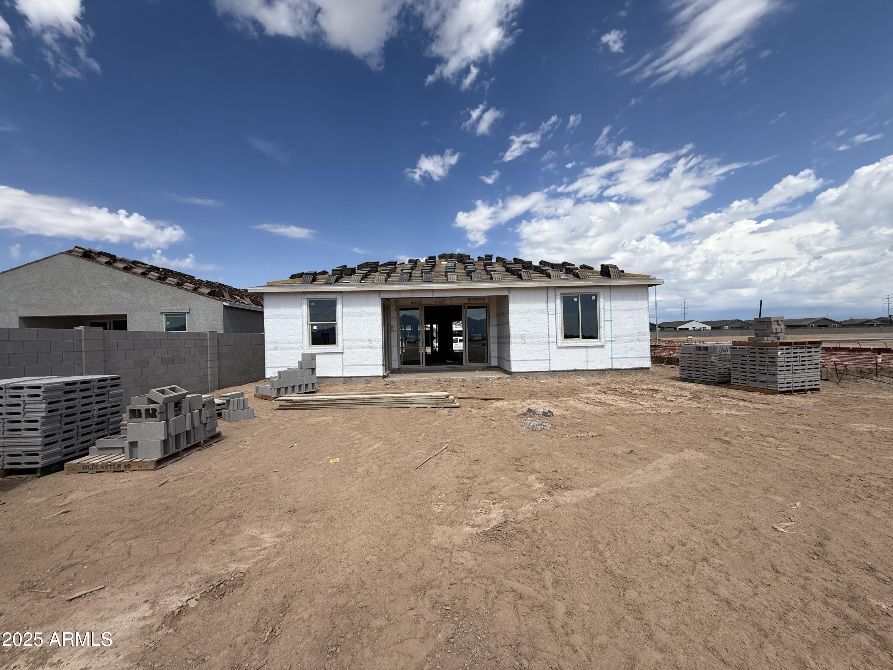 9619 W TAMARISK Avenue