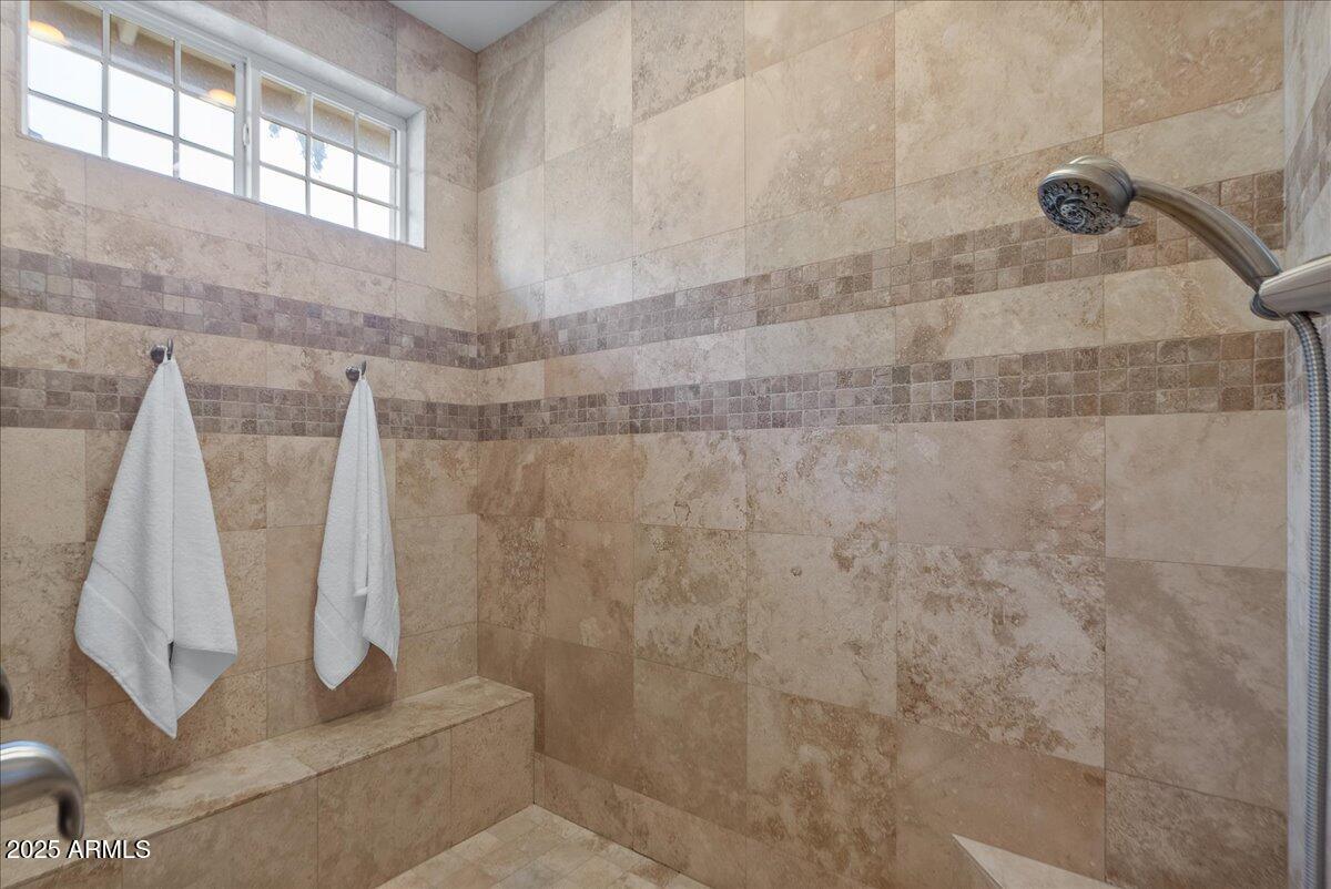 6522 E CALLE DEL MEDIA