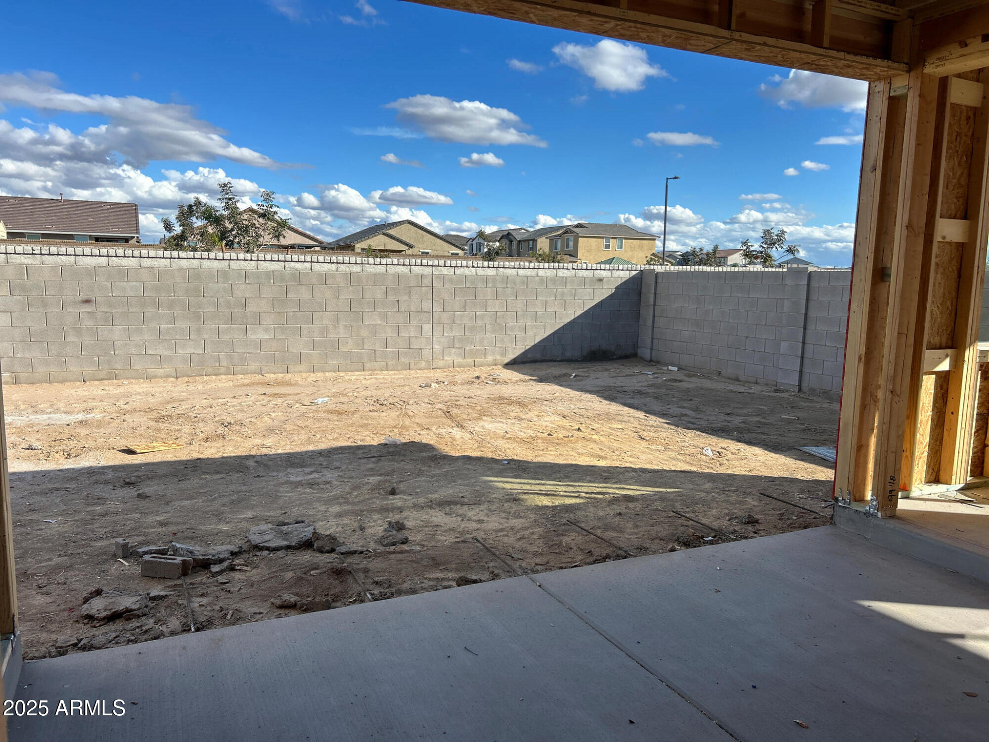 32057 N LONE RANCHER Way