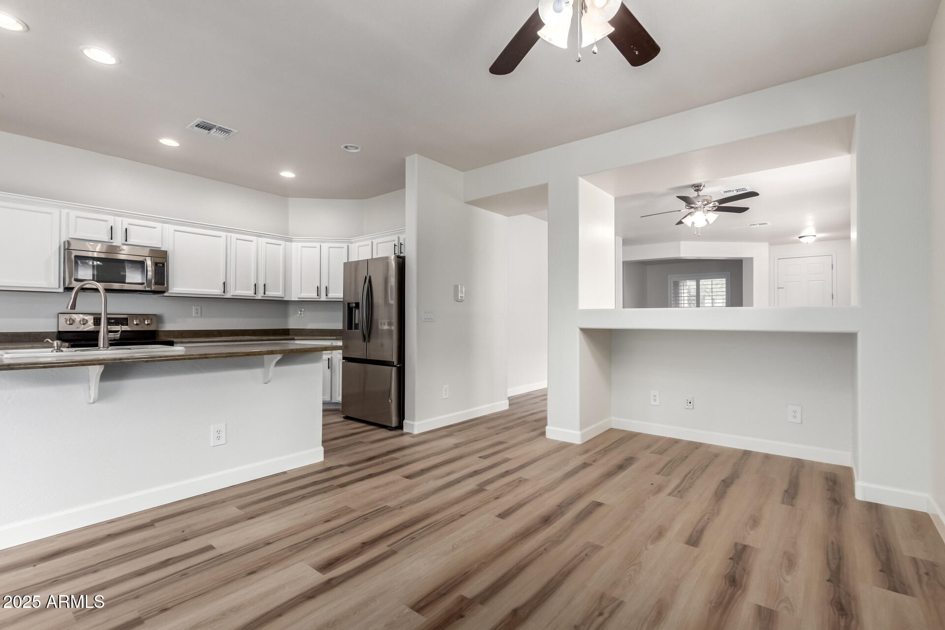 40711 N ERICSON Lane