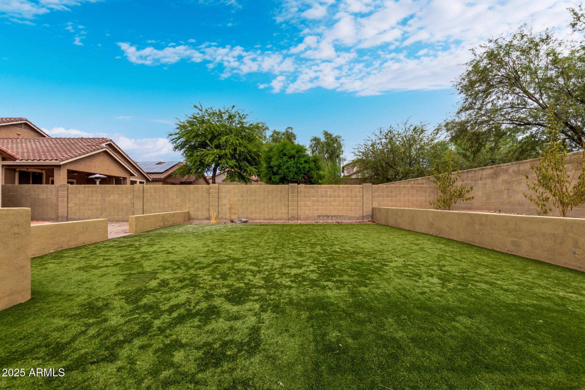 40711 N ERICSON Lane