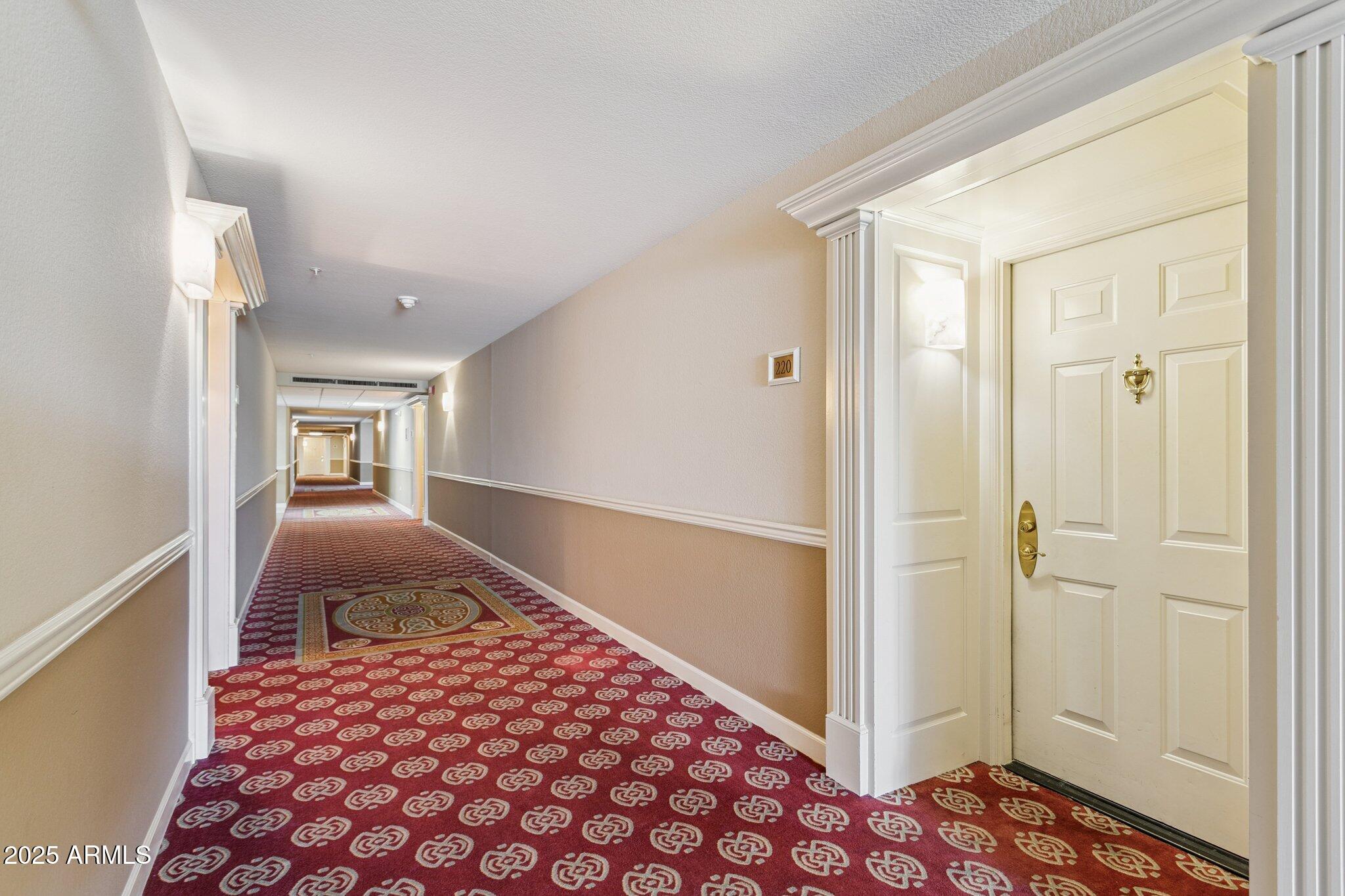 4200 N MILLER Road, 220