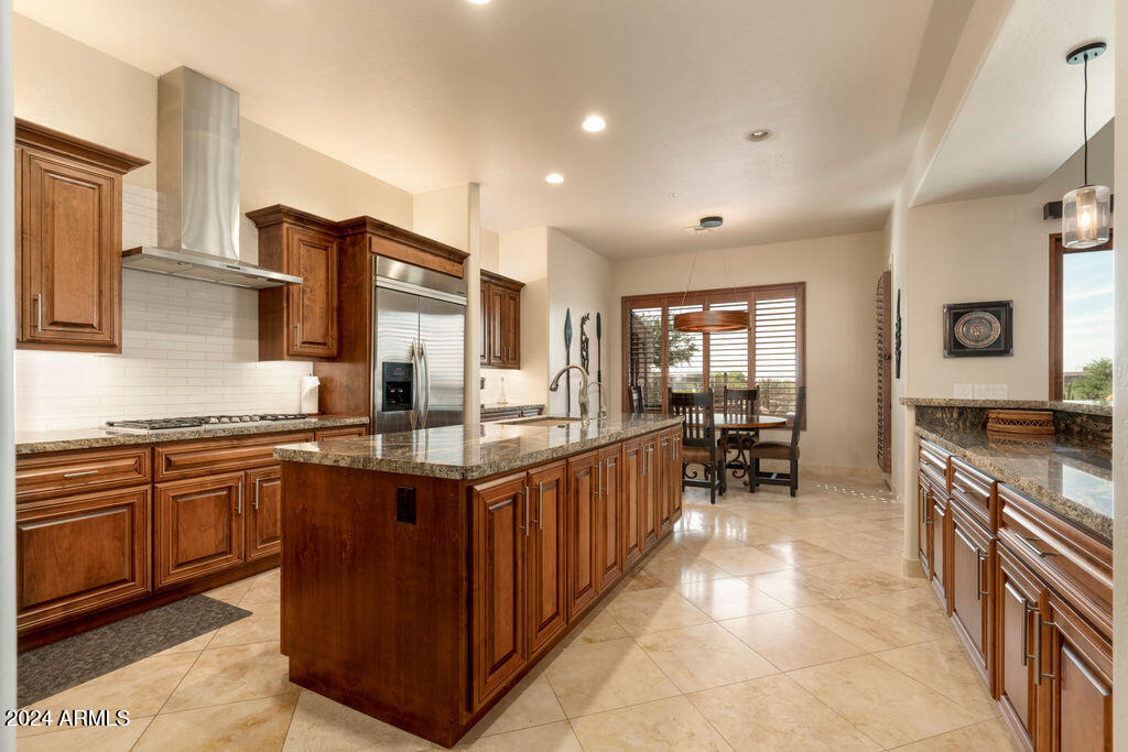 36482 N BOULDER VIEW Drive