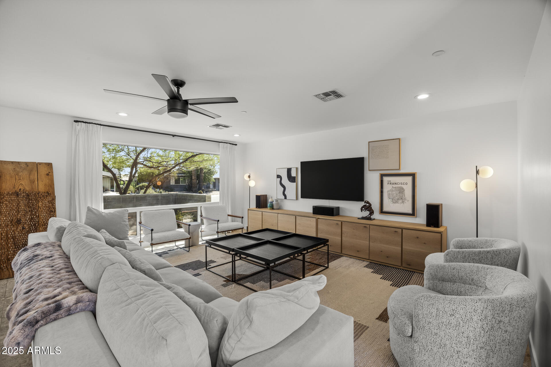 7502 E WINDSOR Avenue, Scottsdale