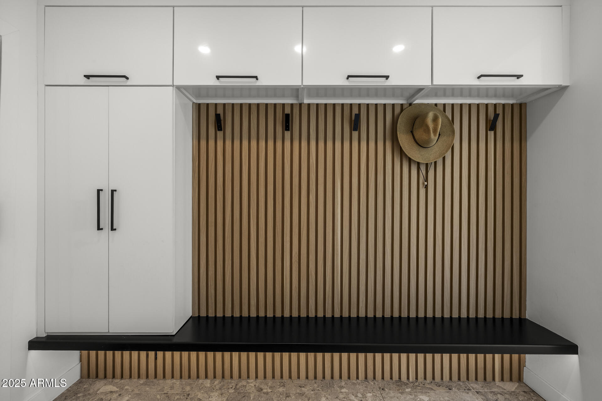 7502 E WINDSOR Avenue, Scottsdale