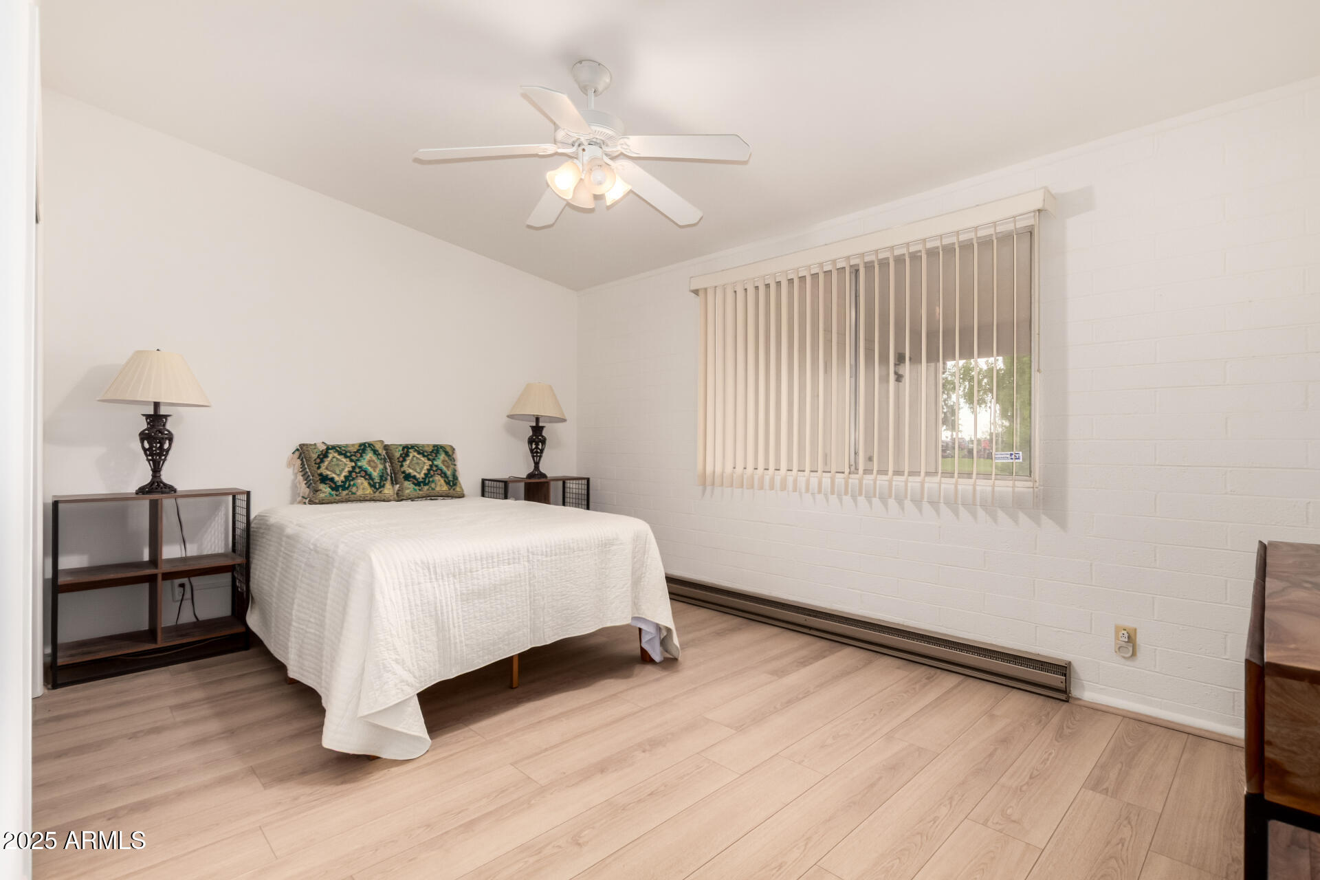 10641 W Oakmont Drive