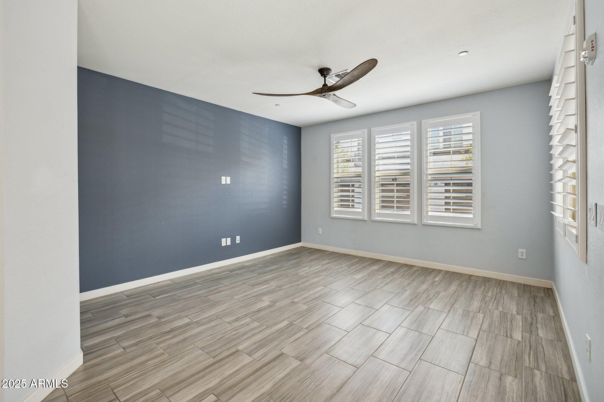 2772 S CATHERINE Drive, 102