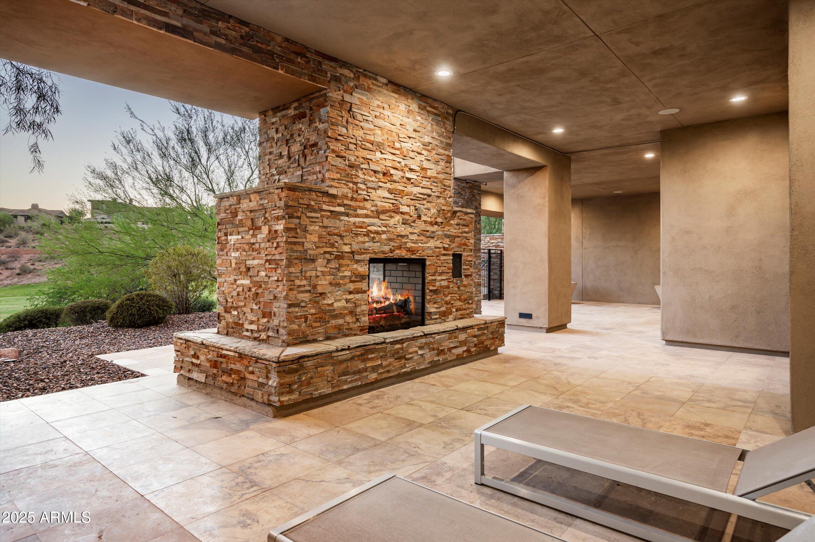9732 N FIRERIDGE Trail
