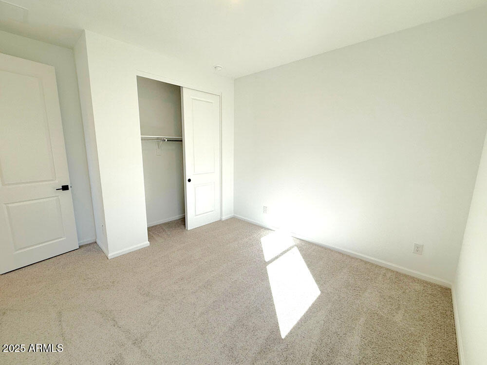 6466 E FIDDLENECK Way