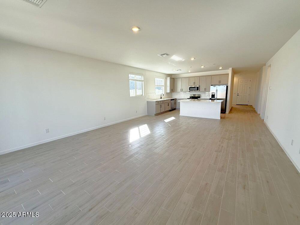 6466 E FIDDLENECK Way