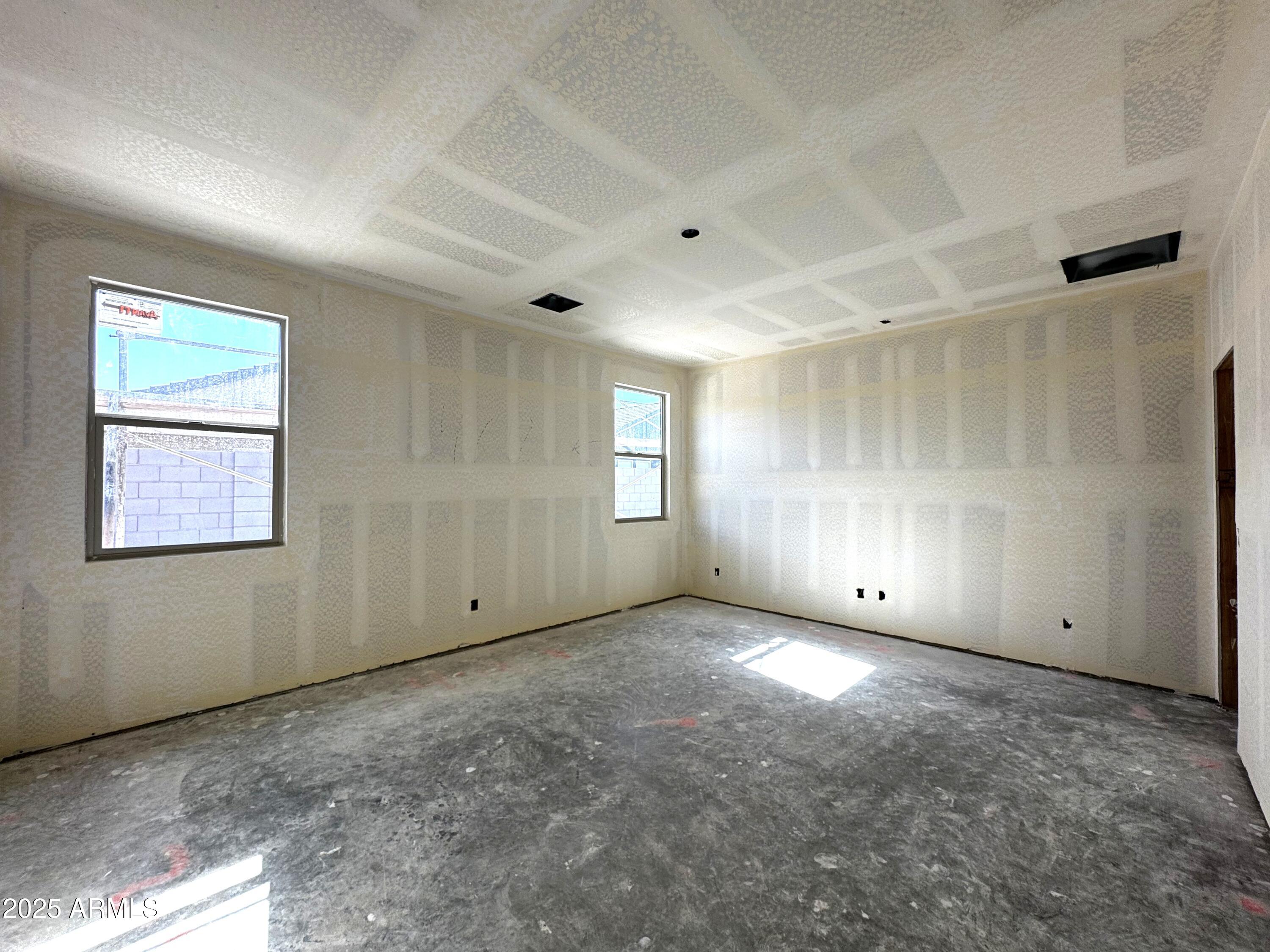 47677 W KENNER Drive