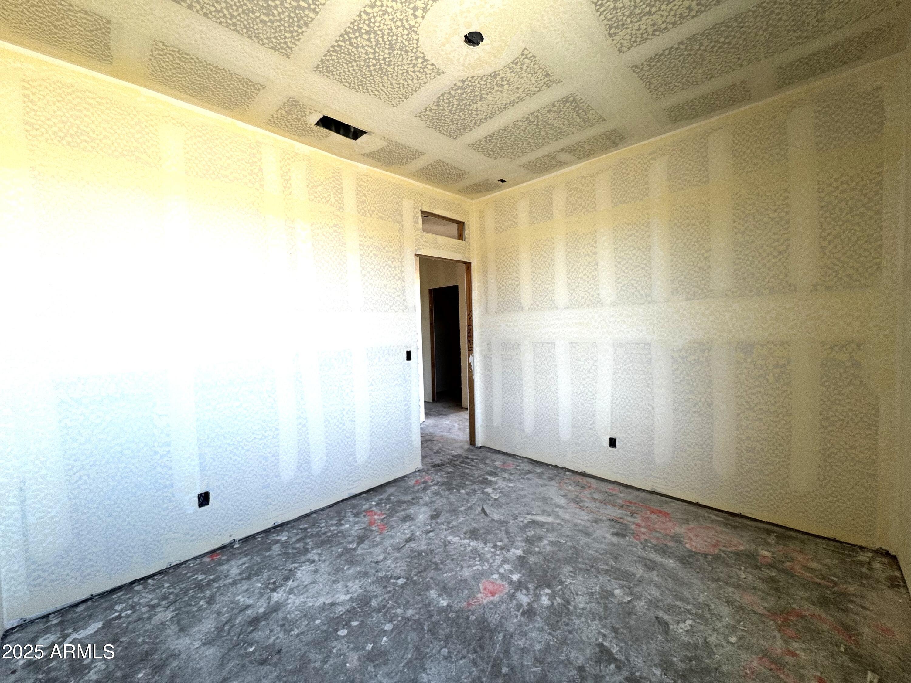 47677 W KENNER Drive