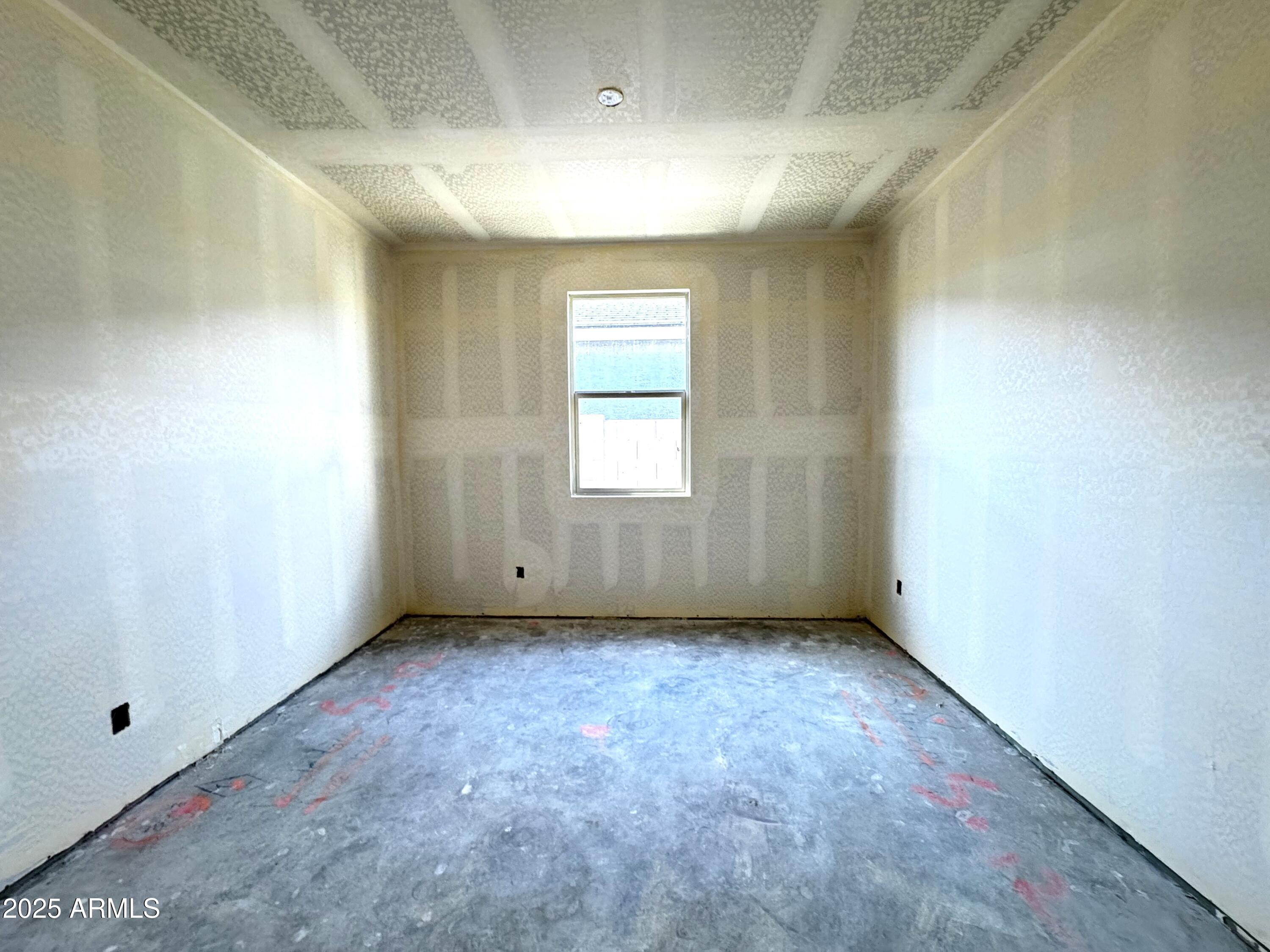 47677 W KENNER Drive